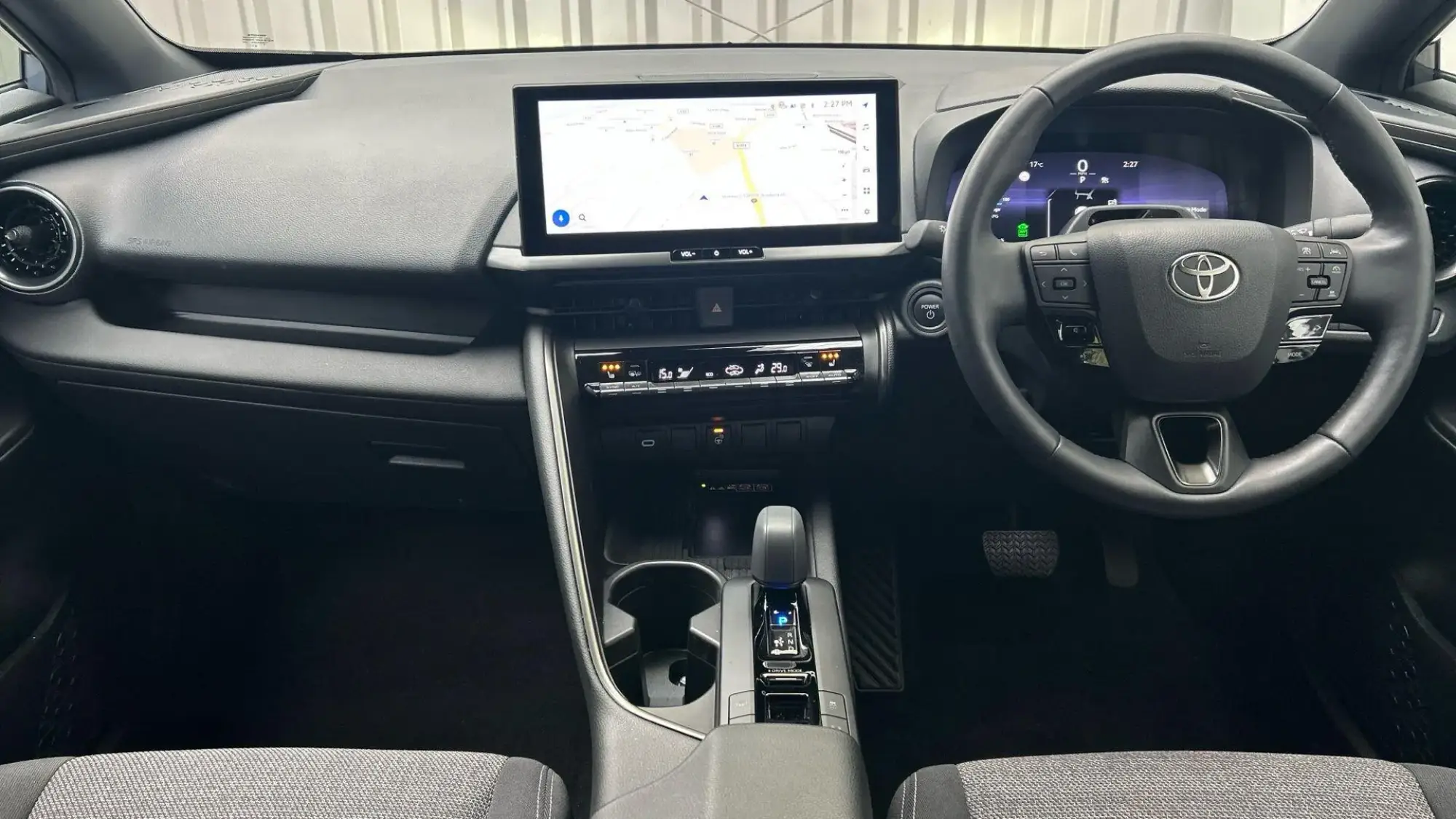 Toyota C-HR Plug-in Hybrid Image 8 Toyota C-HR Plug-in Hybrid Image 8