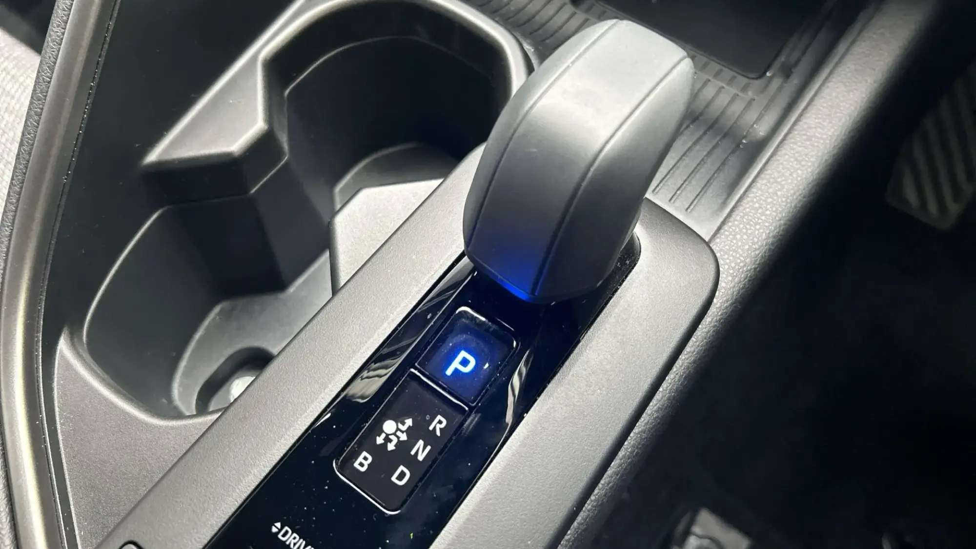 Toyota C-HR Plug-in Hybrid Image 34 Toyota C-HR Plug-in Hybrid Image 34