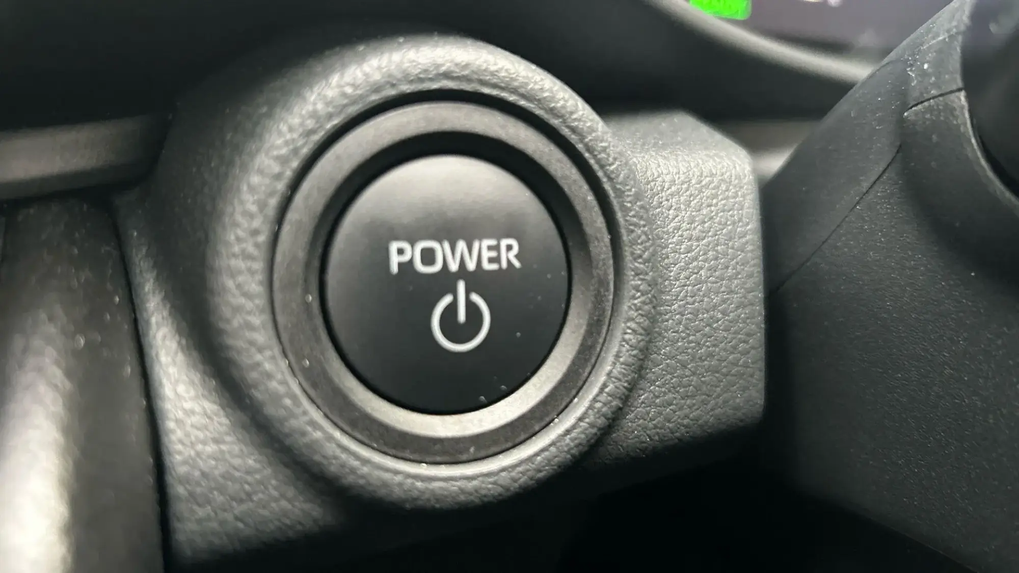 Toyota C-HR Plug-in Hybrid Image 36 Toyota C-HR Plug-in Hybrid Image 36