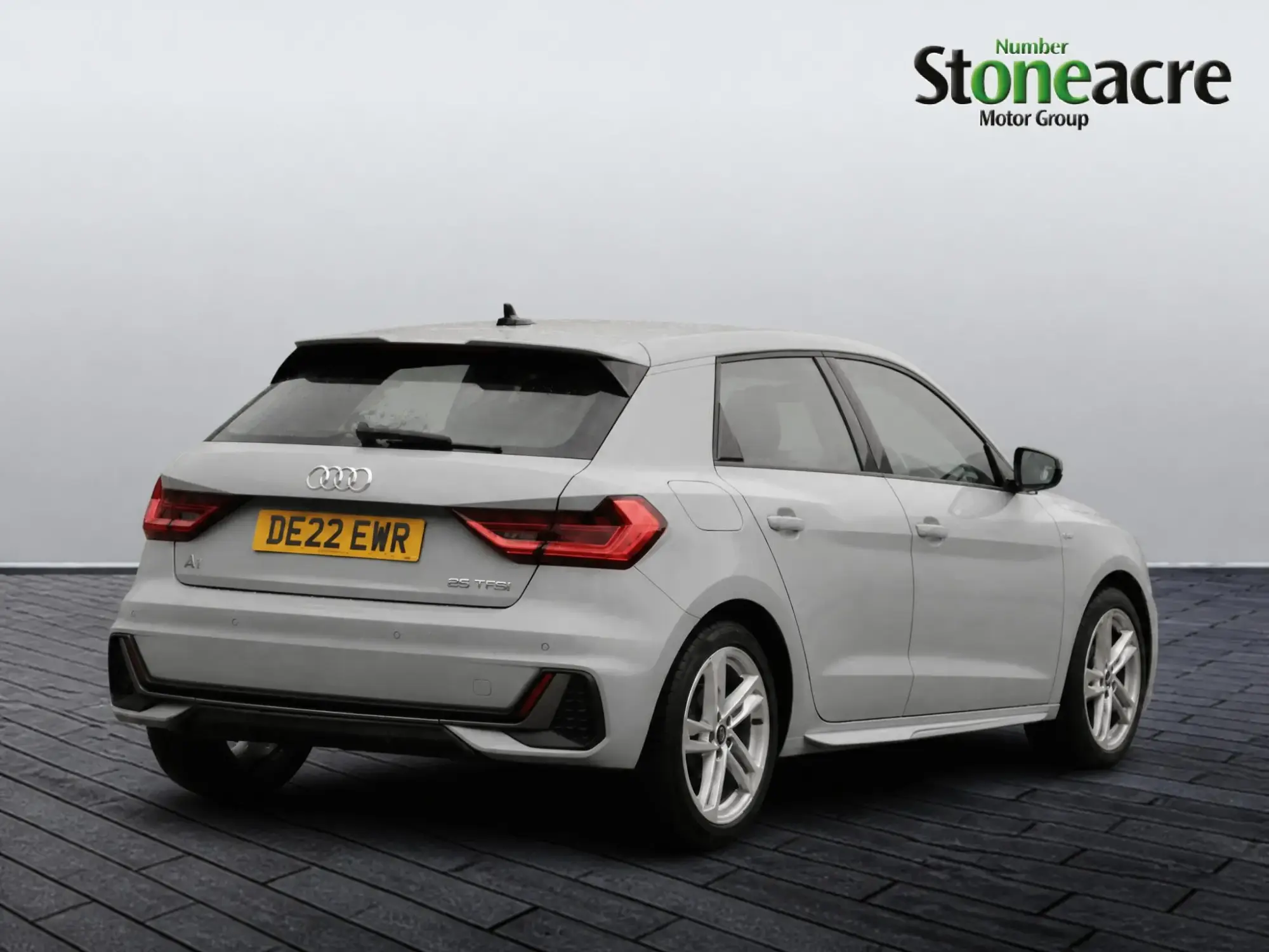 Audi A1 1.0 TFSI 25 S line Sportback S Tronic Euro 6 (s/s) 5dr DE22EWR Image 3