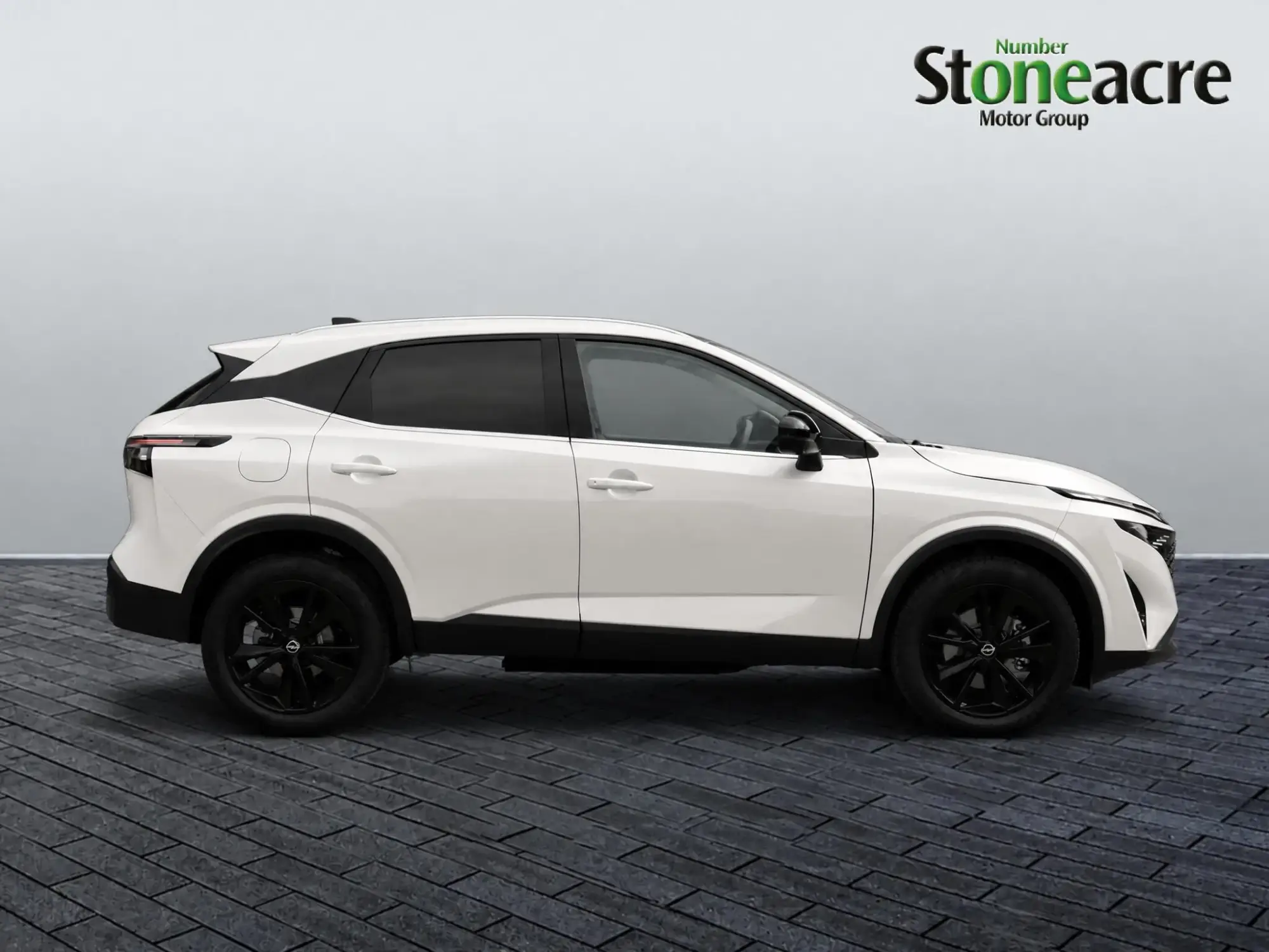 Nissan Qashqai with e-POWER 1.5 h e-POWER Tekna Auto Euro 6 (s/s) 5dr MH26RMY Image 2 Nissan Qashqai with e-POWER 1.5 h e-POWER Tekna Auto Euro 6 (s/s) 5dr MH26RMY Image 2