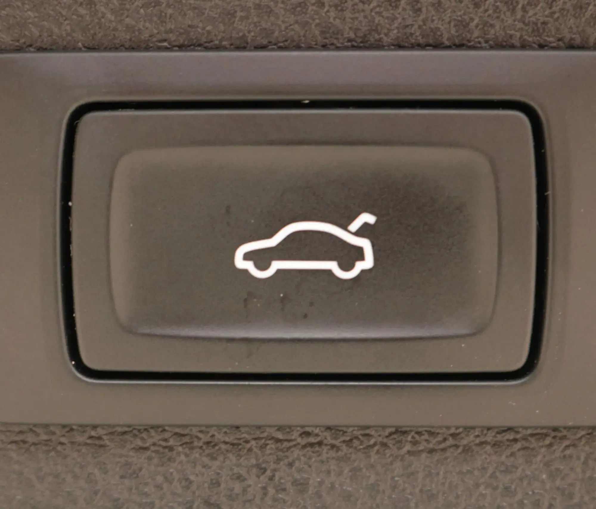 Audi Q3 Image 13