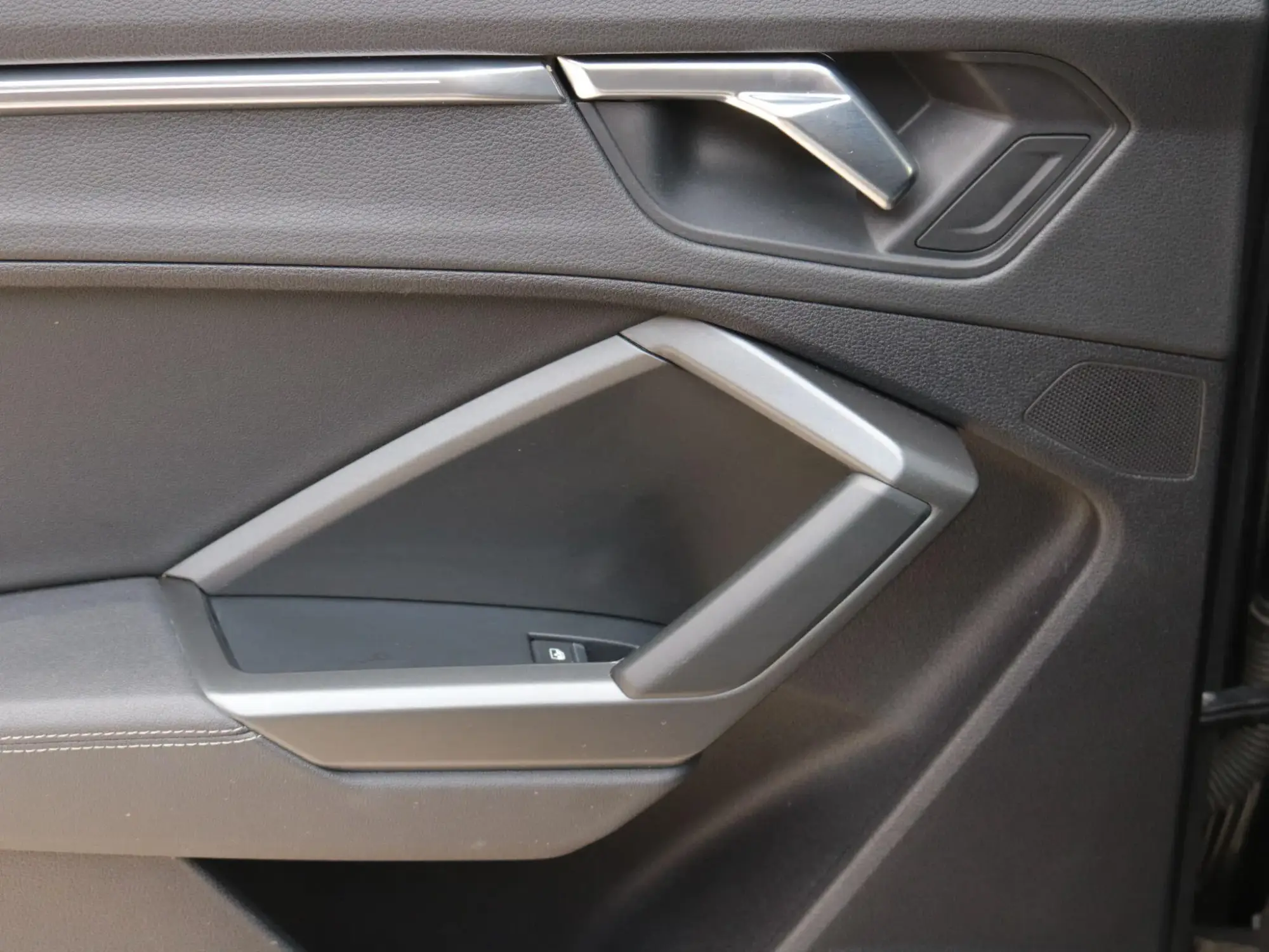 Audi Q3 Image 30