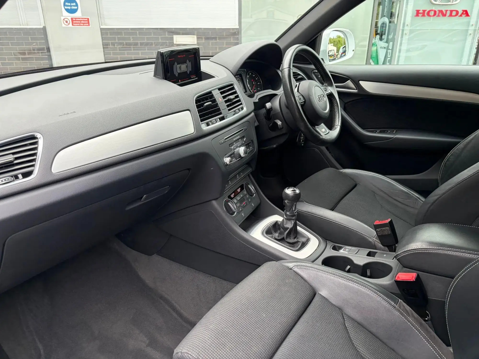 Audi Q3 Image 9 Audi Q3 Image 9