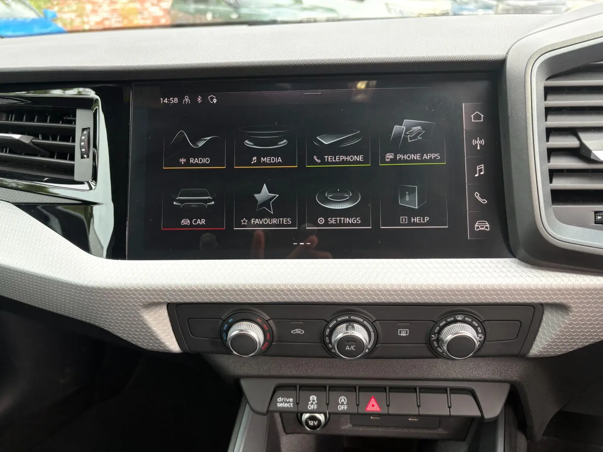 Audi A1 Image 18 Audi A1 Image 18