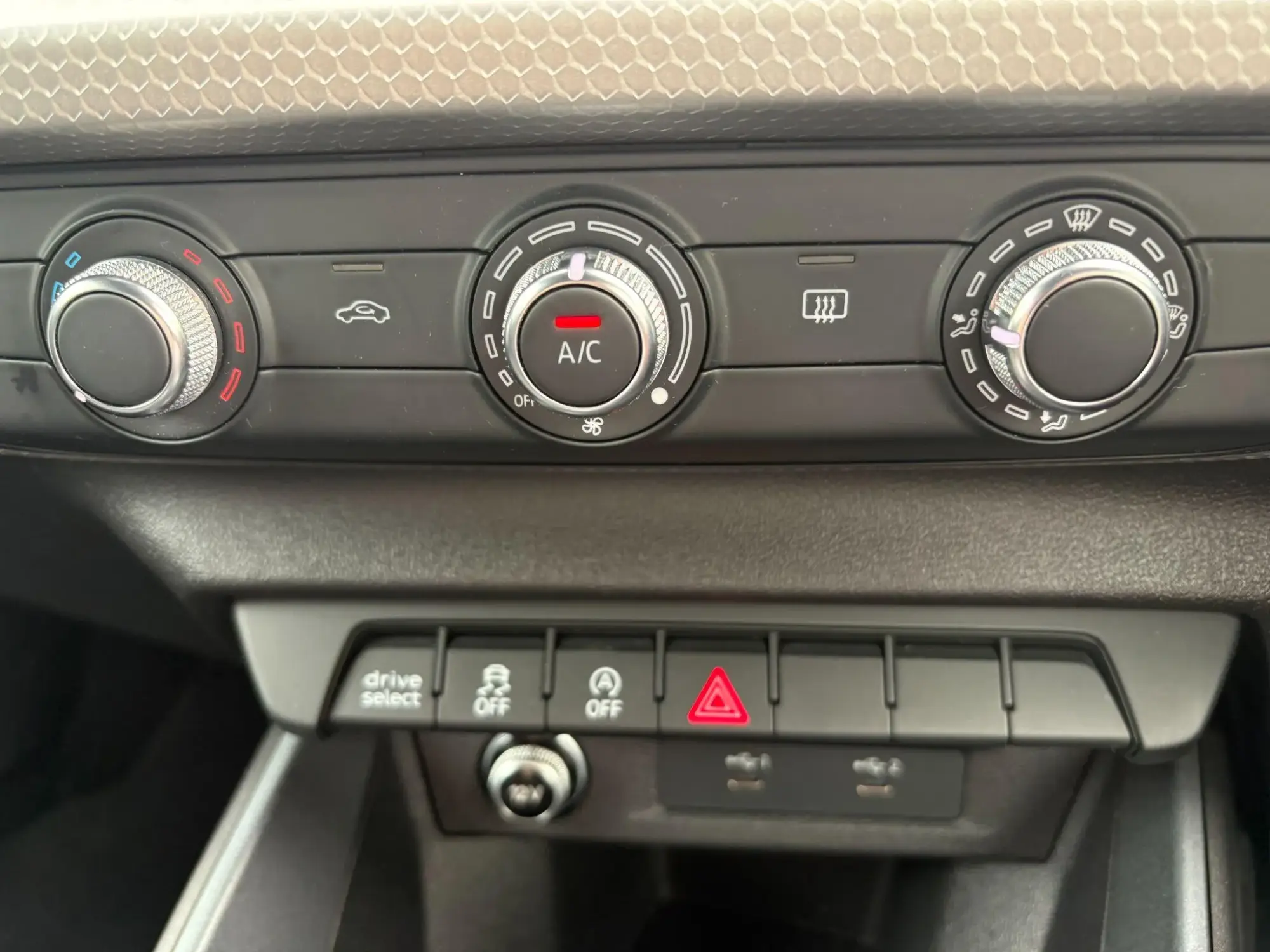 Audi A1 Image 23 Audi A1 Image 23