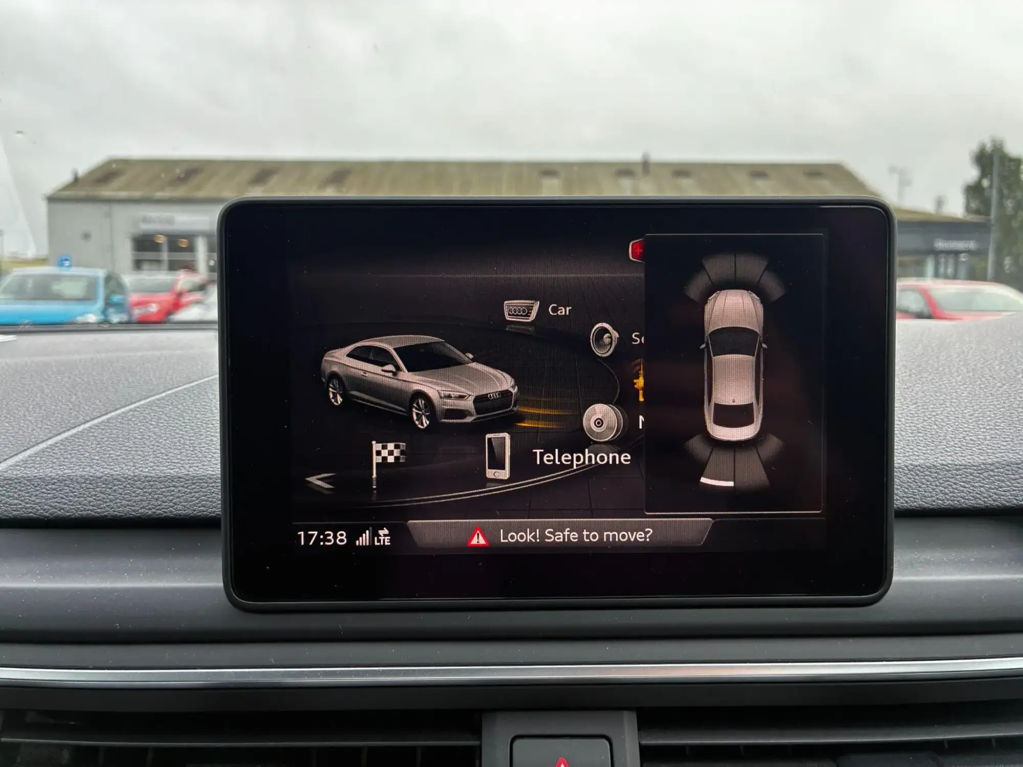 Audi A5 Image 21