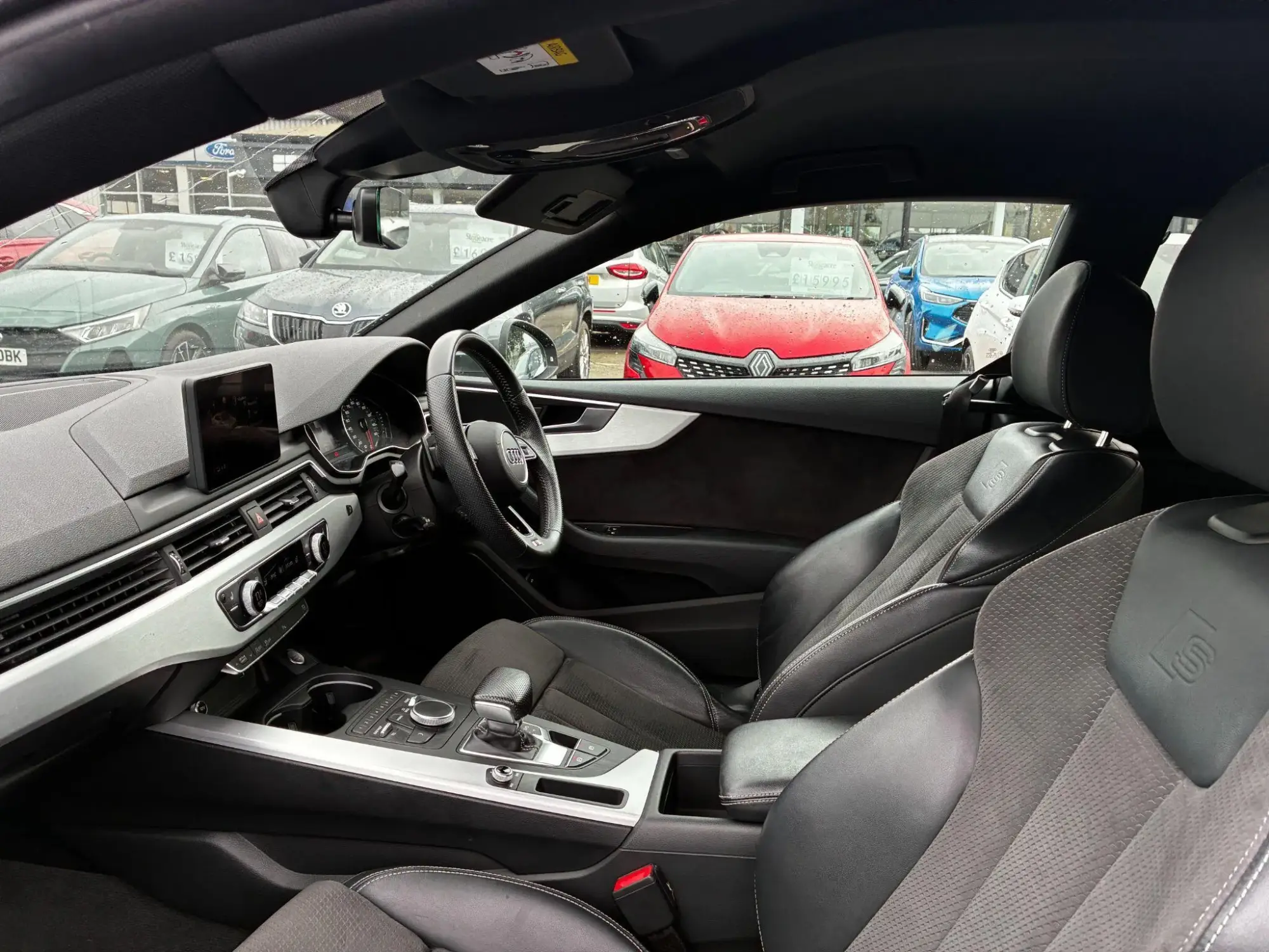 Audi A5 Image 27