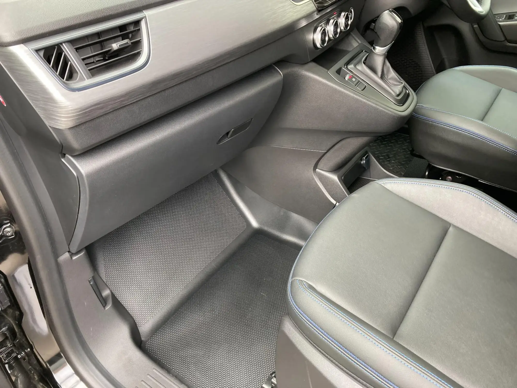 Nissan Townstar Image 30 Nissan Townstar Image 30