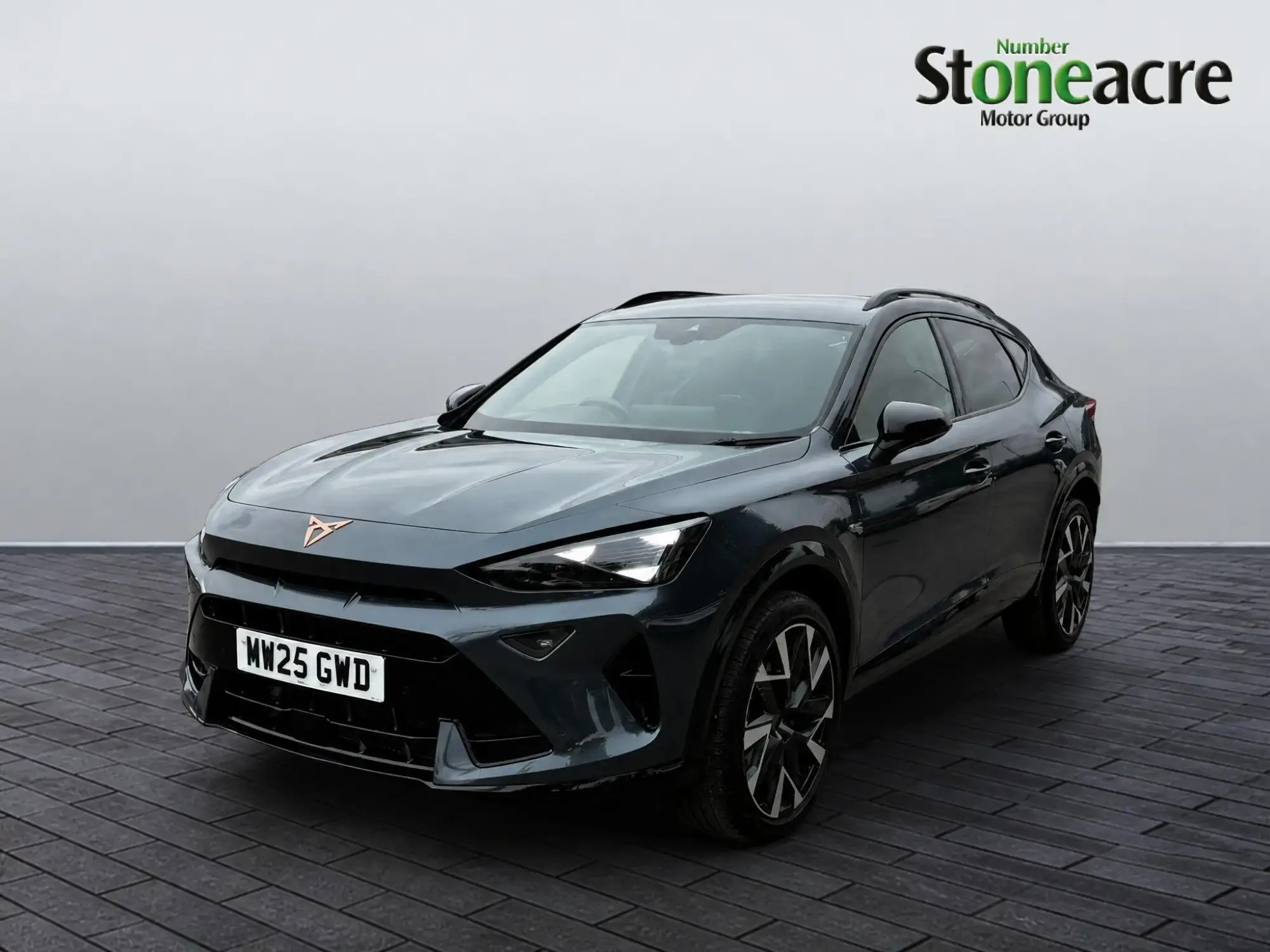 CUPRA Formentor 1.5 eTSI EVO V2 DSG Euro 6 (s/s) 5dr MW25GWD Image 3