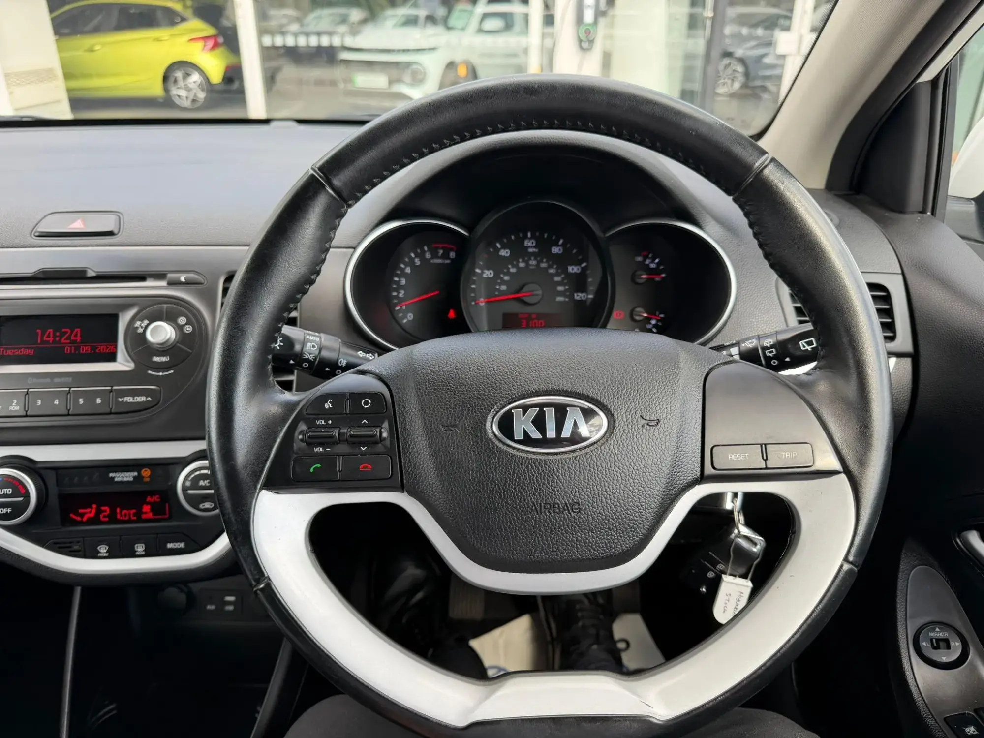 Kia Picanto Image 13 Kia Picanto Image 13