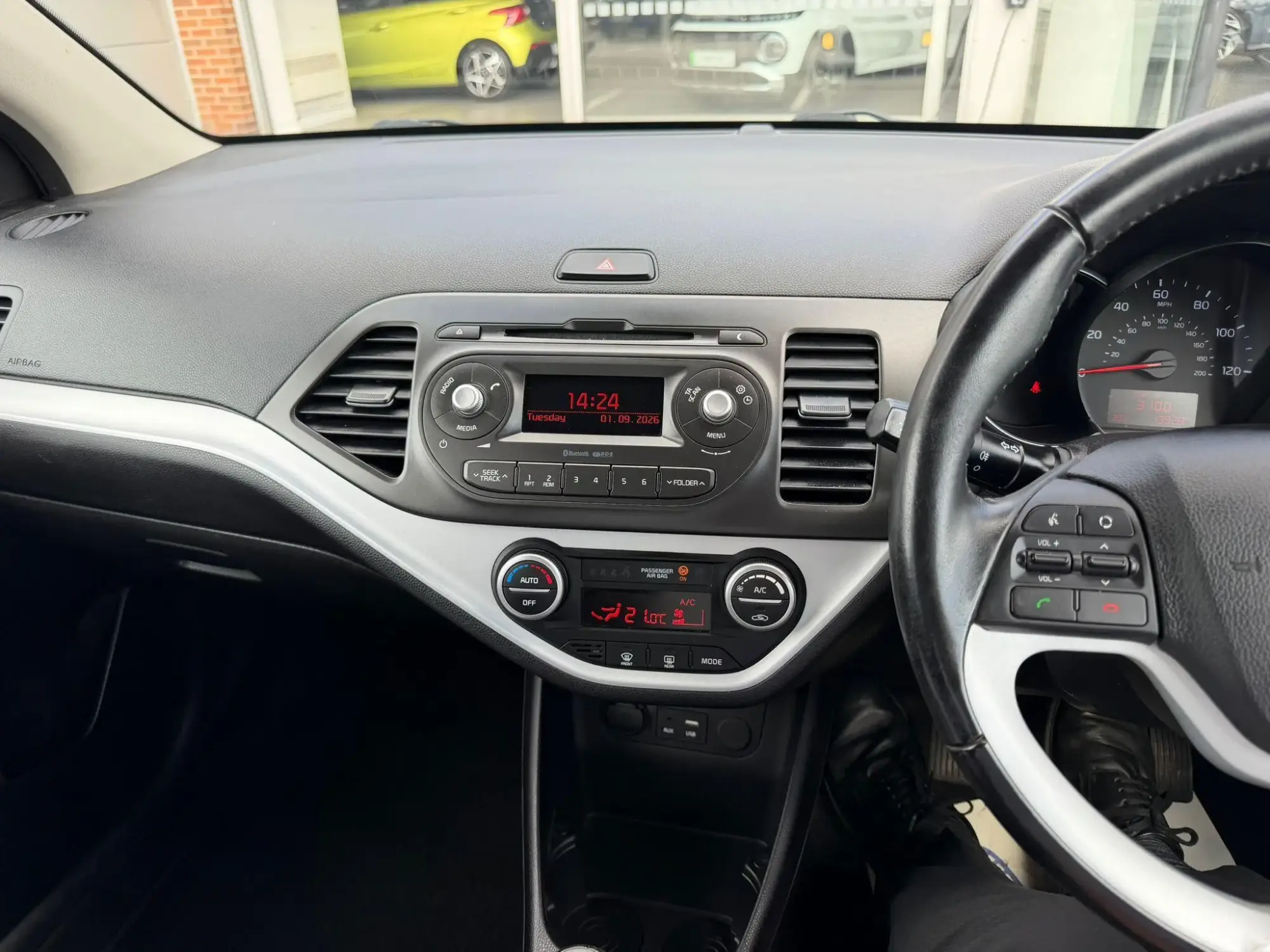 Kia Picanto Image 18 Kia Picanto Image 18
