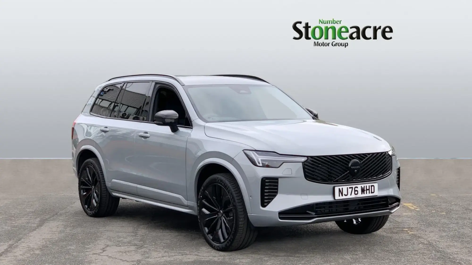 Volvo XC90 2.0 B5 MHEV Plus Pro Black Edition Auto 4WD Euro 6 (s/s) 5dr NJ76WHD Image 1