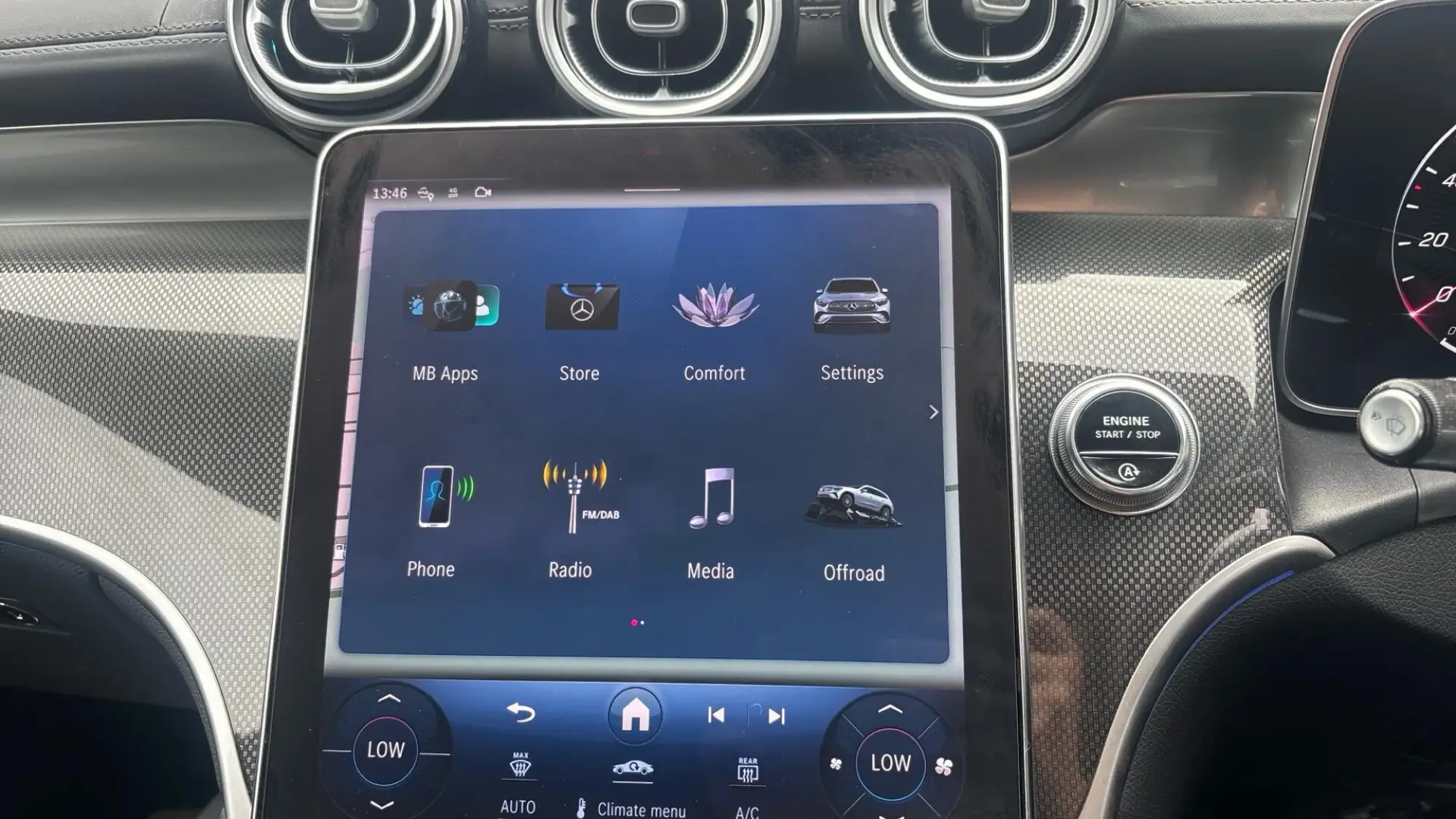 Mercedes-Benz GLC Image 15