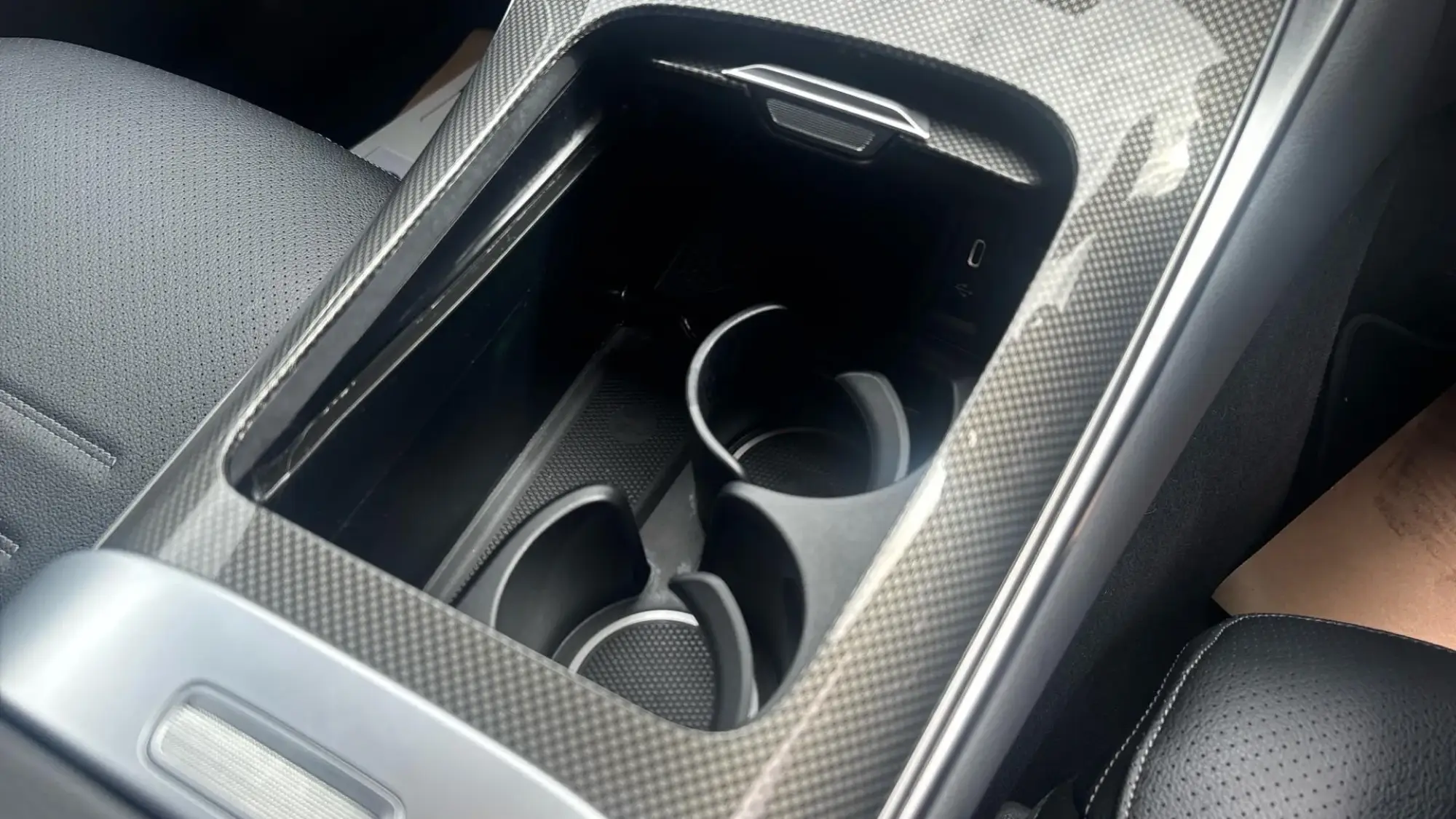 Mercedes-Benz GLC Image 40
