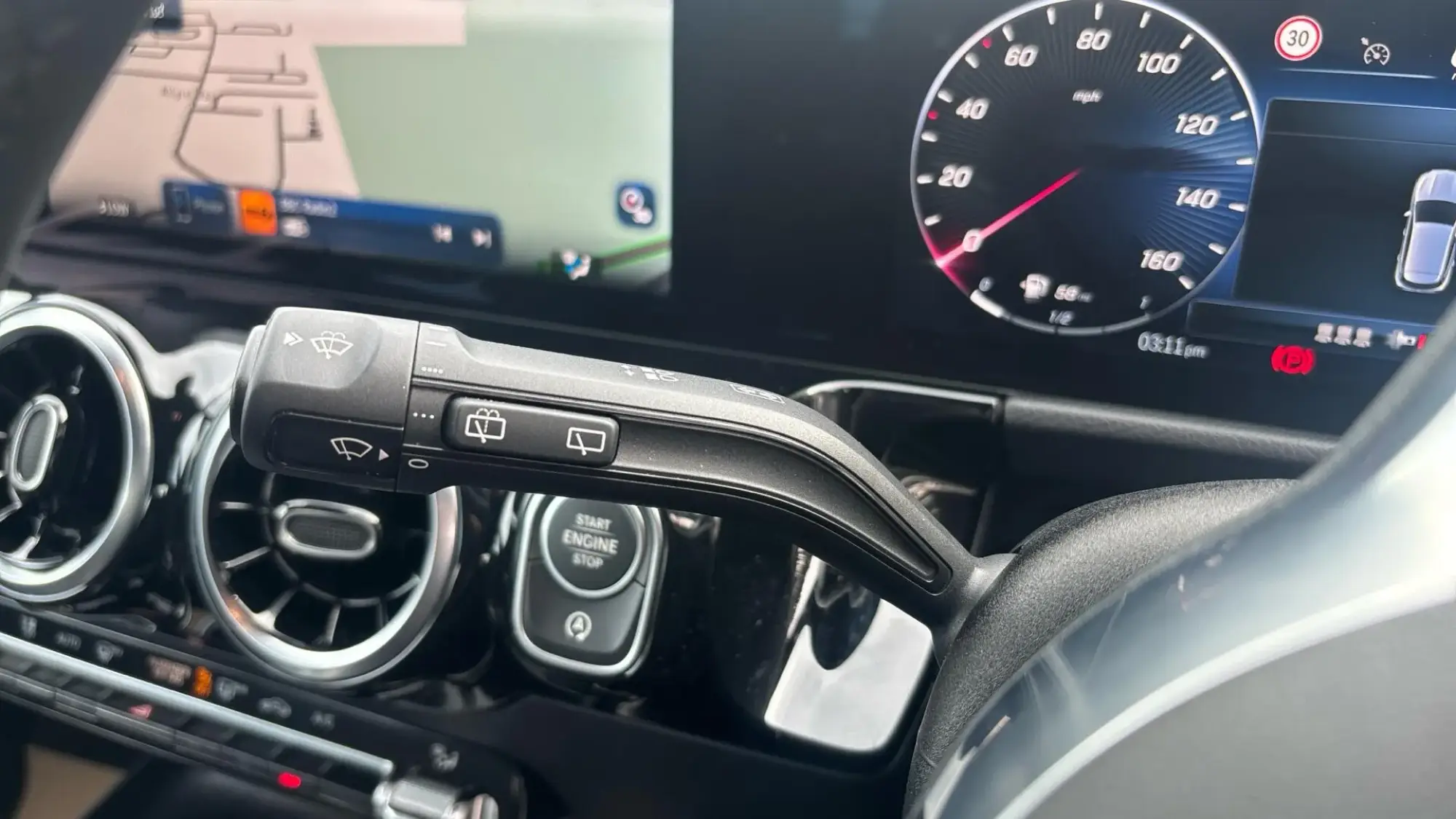 Mercedes-Benz GLA Image 18 Mercedes-Benz GLA Image 18