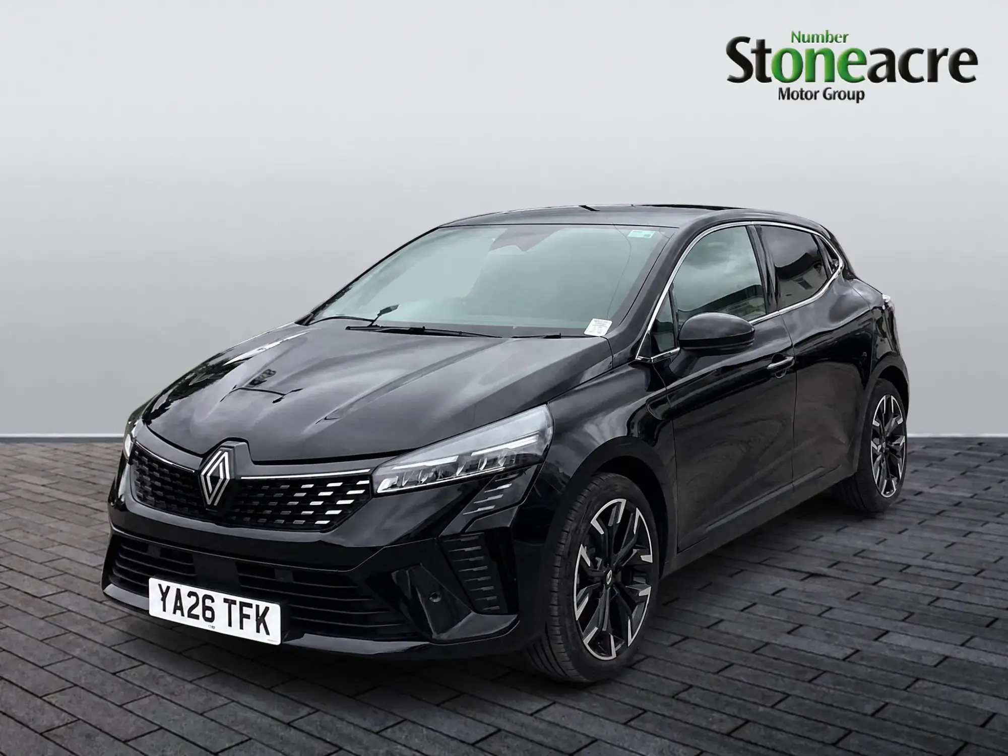 Renault Clio E-Tech 1.6 E-TECH techno Auto Euro 6 (s/s) 5dr YA26TFK Image 3