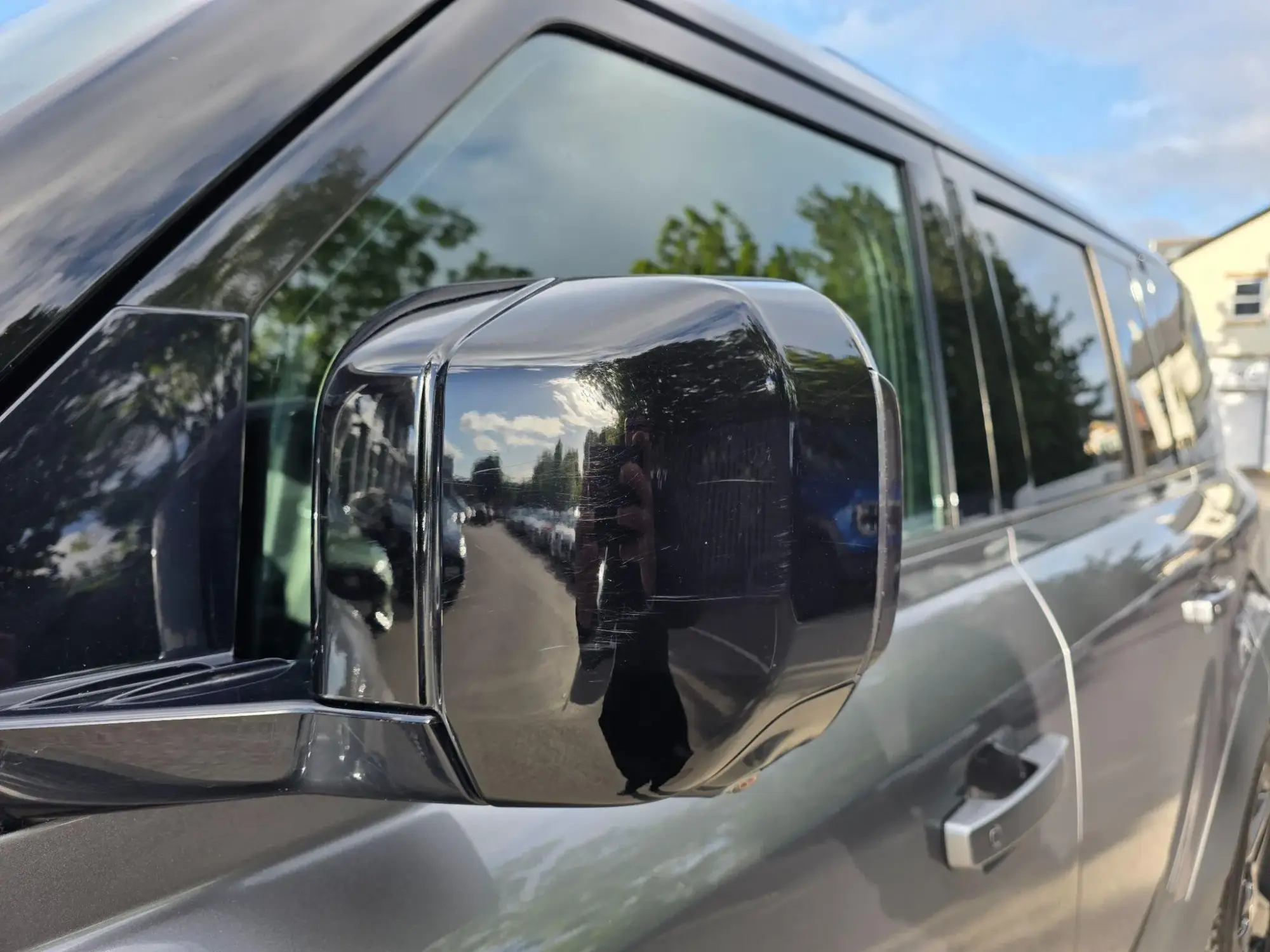 Land Rover Defender 110 Image 35 Land Rover Defender 110 Image 35