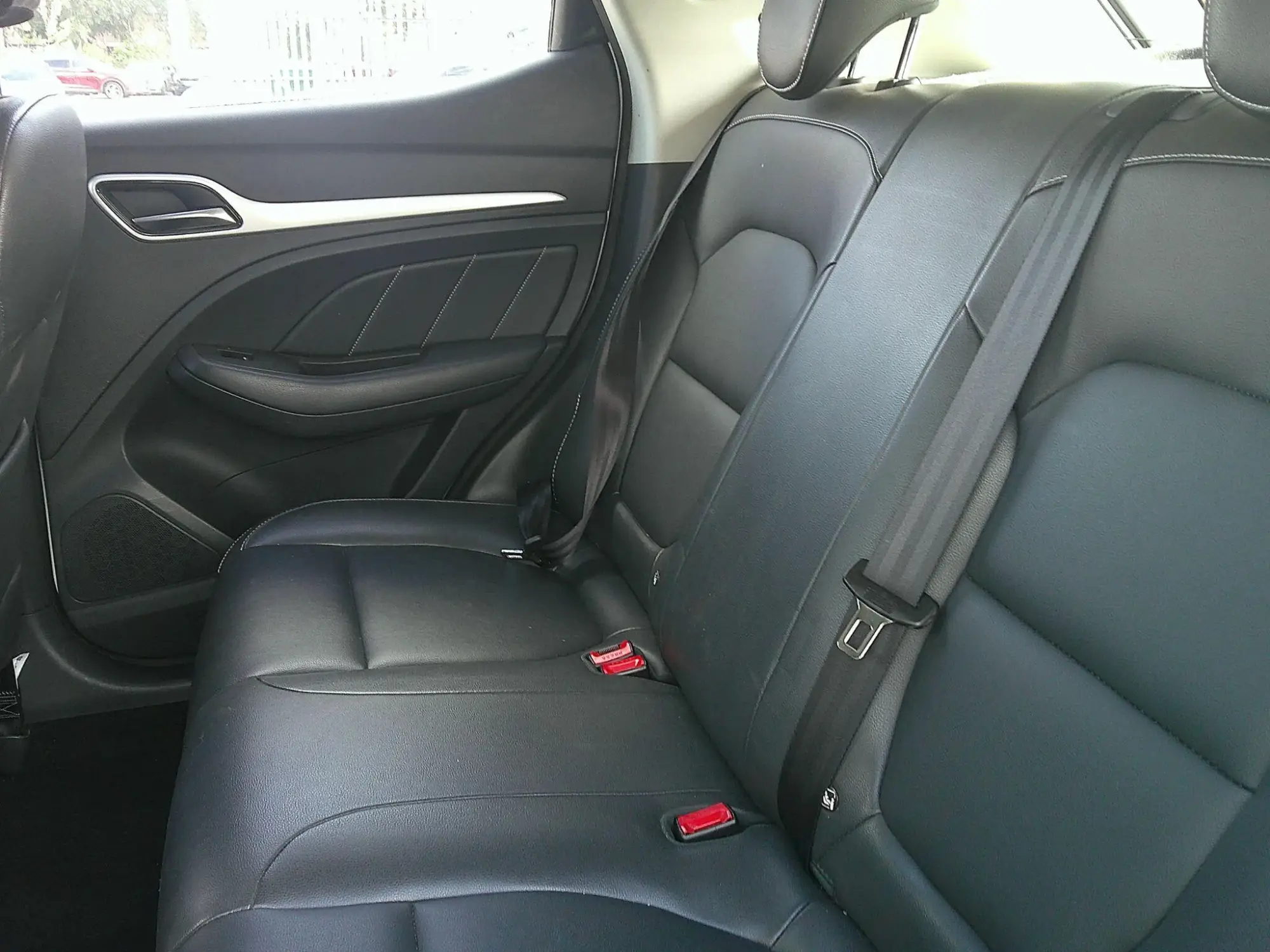 MG ZS Image 13