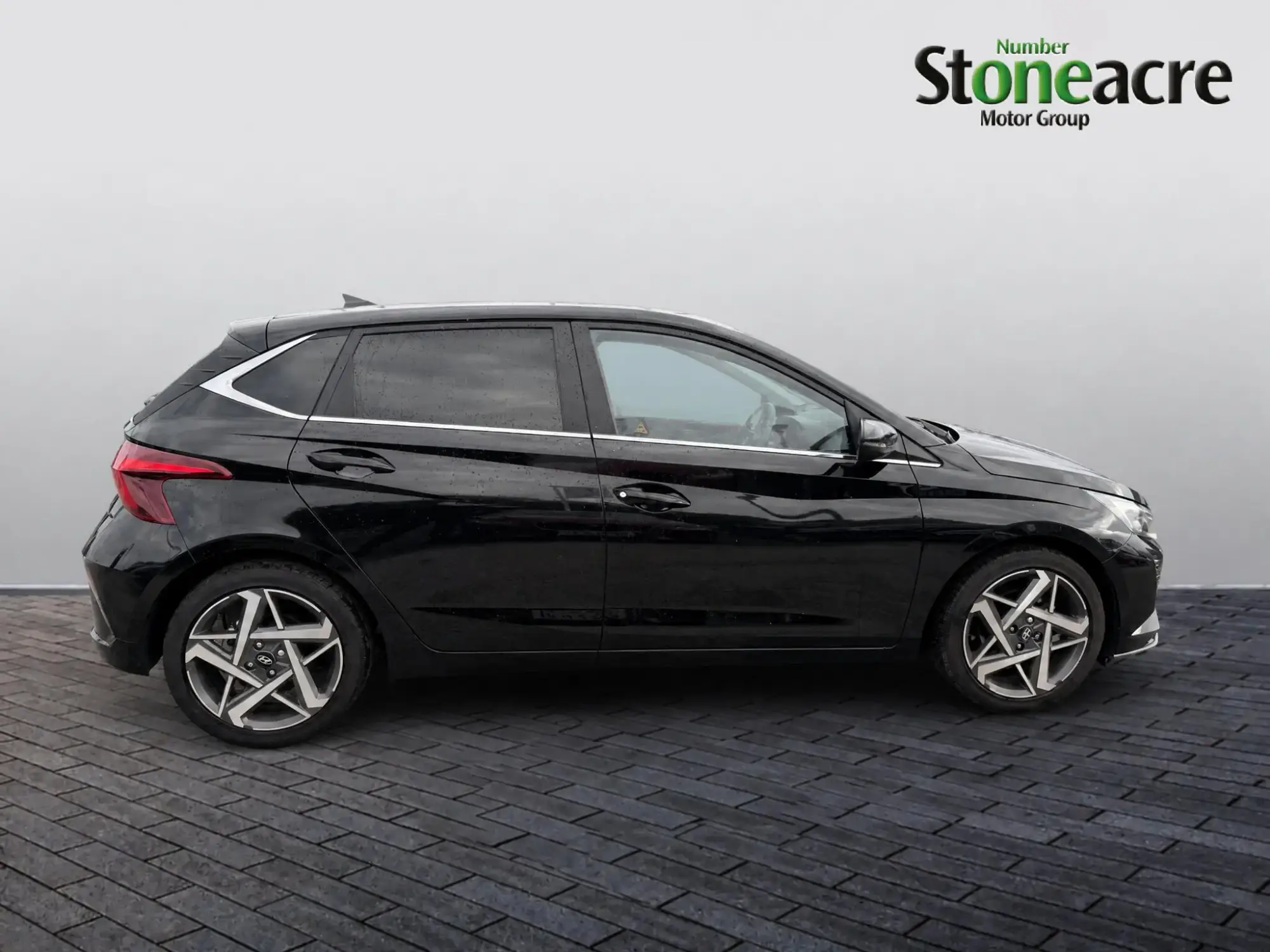 Hyundai i20 1.0 T-GDi Premium DCT Euro 6 (s/s) 5dr EA25XWN Image 2 Hyundai i20 1.0 T-GDi Premium DCT Euro 6 (s/s) 5dr EA25XWN Image 2