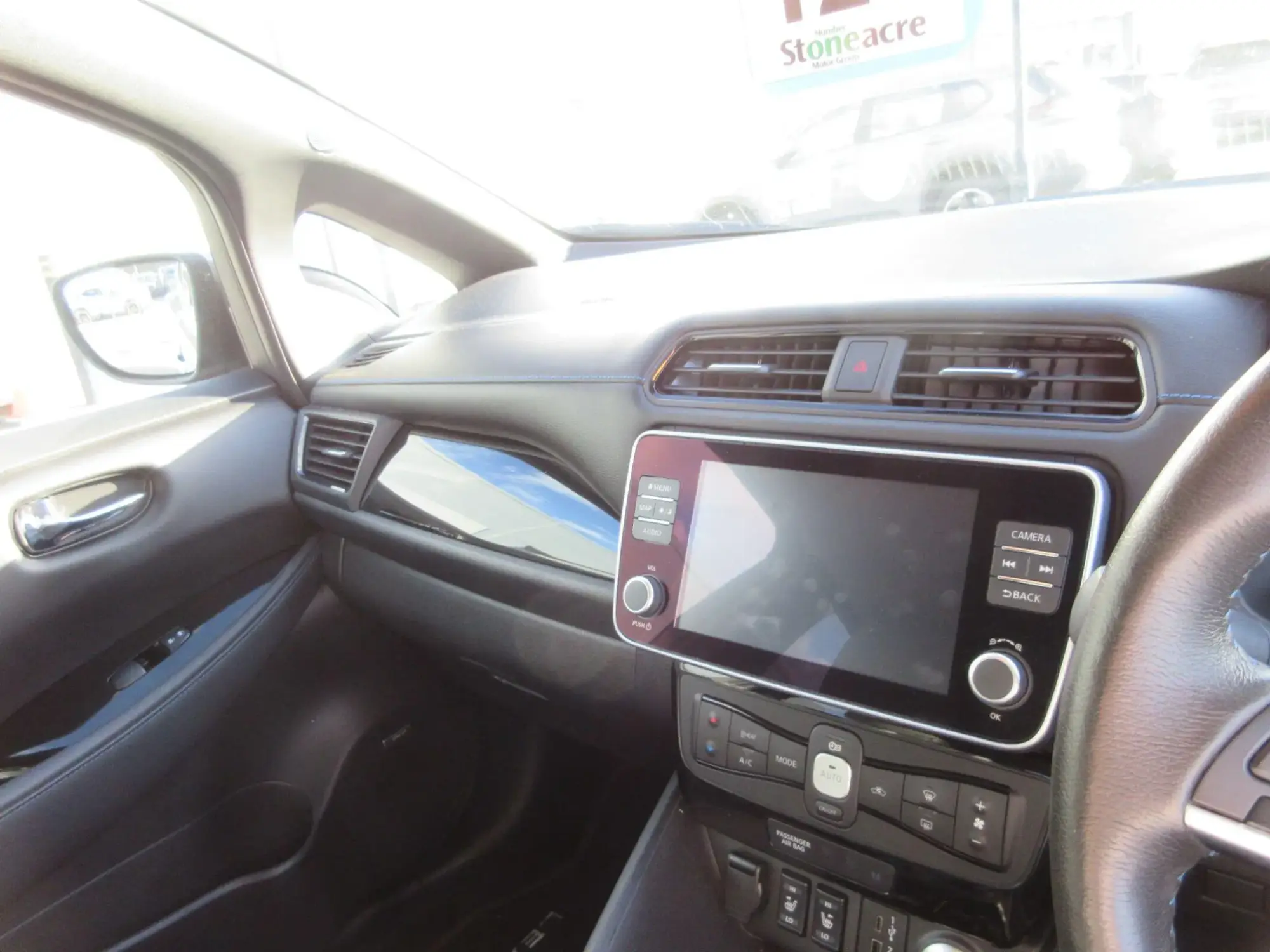 Nissan LEAF Image 8 Nissan LEAF Image 8