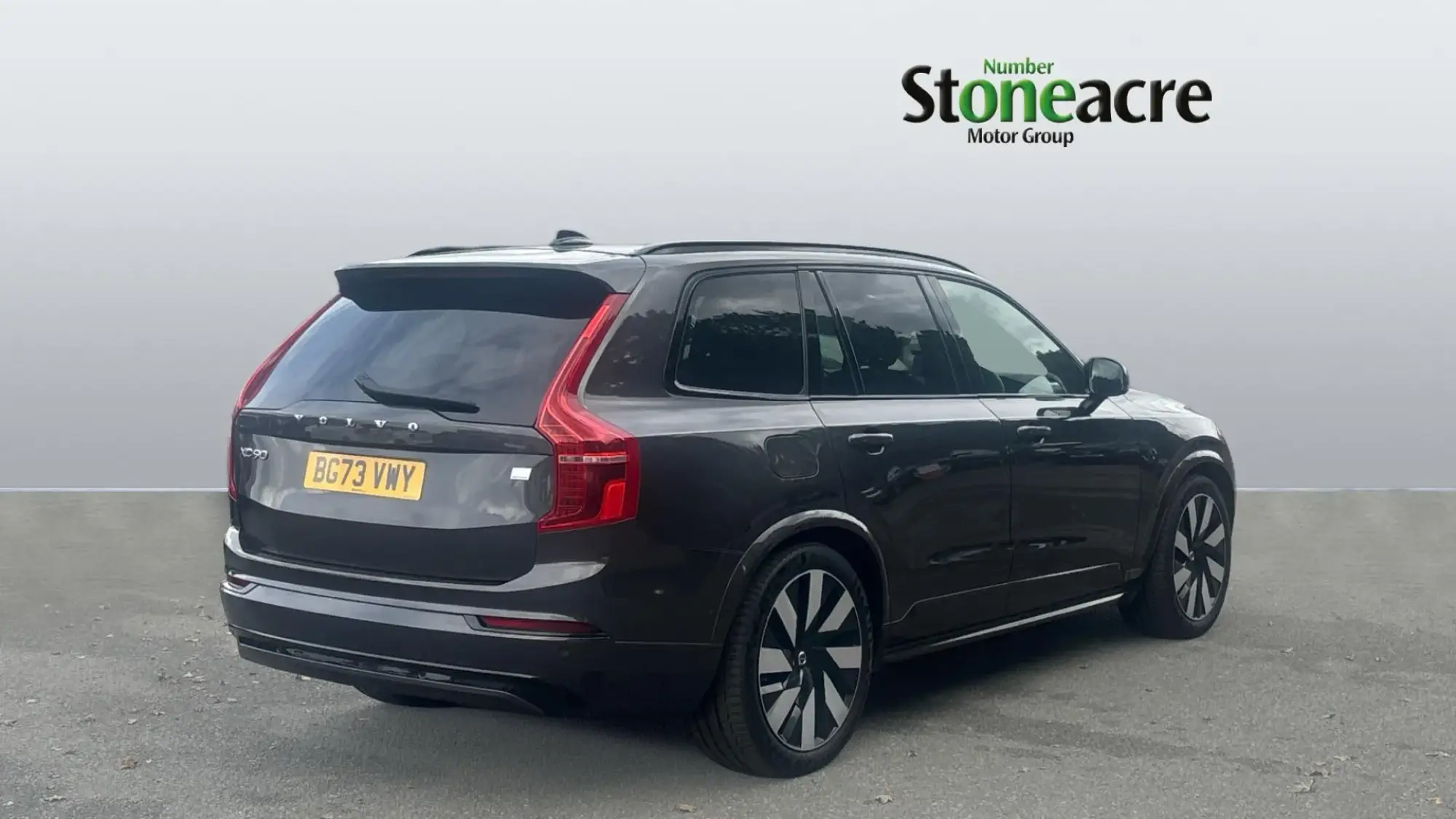 Volvo XC90 Plug-In Hybrid 2.0h T8 Recharge 18.8kWh Ultimate Dark Auto 4WD Euro 6 (s/s) 5dr BG73VWY Image 2 Volvo XC90 Plug-In Hybrid 2.0h T8 Recharge 18.8kWh Ultimate Dark Auto 4WD Euro 6 (s/s) 5dr BG73VWY Image 2