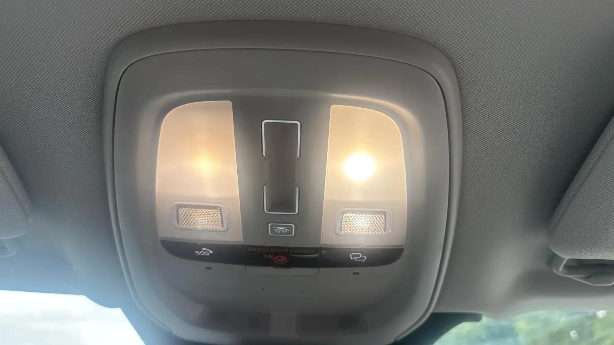 Volvo XC90 Plug-In Hybrid Image 26 Volvo XC90 Plug-In Hybrid Image 26