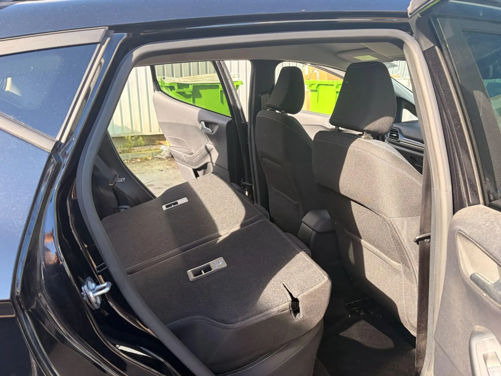 Ford Fiesta Image 21