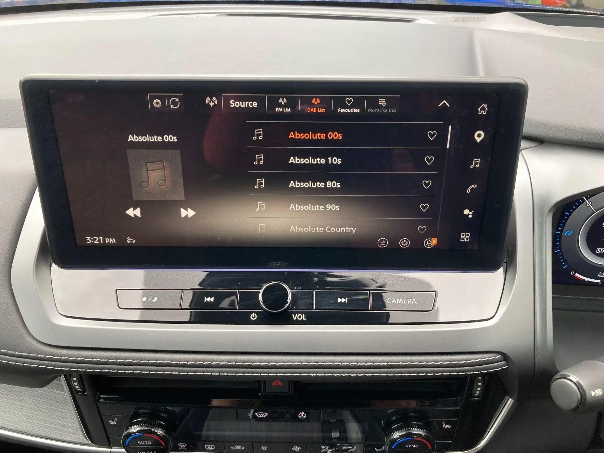 Nissan Qashqai with e-POWER Image 60