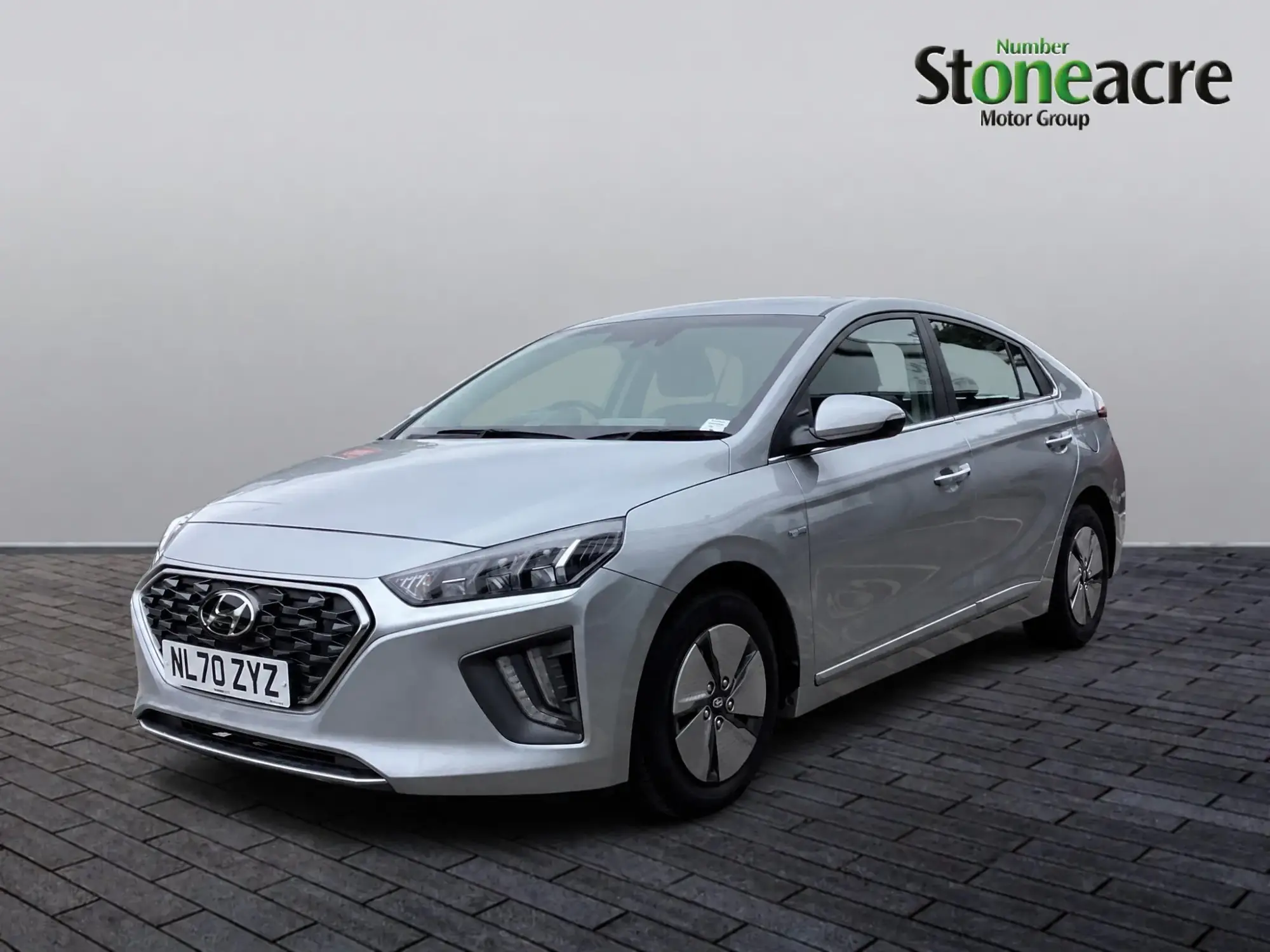 Hyundai IONIQ Hybrid Image 7 Hyundai IONIQ Hybrid Image 7