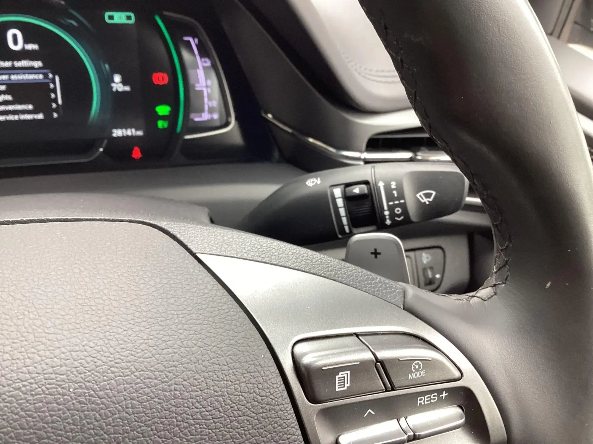 Hyundai IONIQ Hybrid Image 15 Hyundai IONIQ Hybrid Image 15