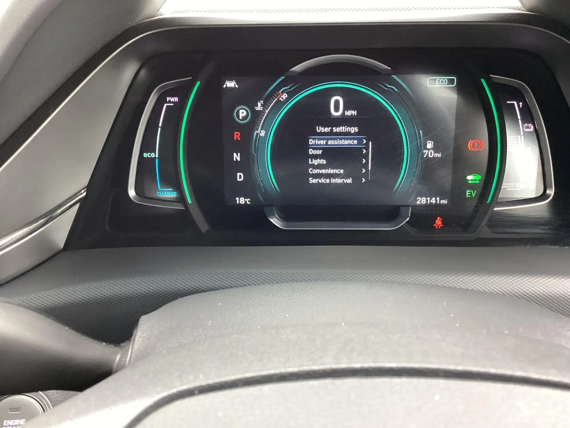Hyundai IONIQ Hybrid Image 17 Hyundai IONIQ Hybrid Image 17