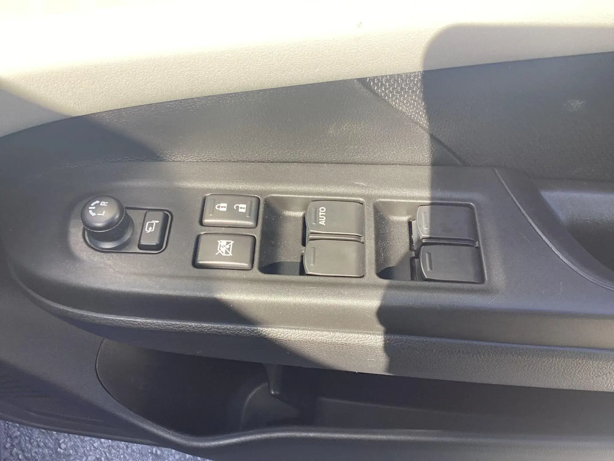 Suzuki Swift Image 10 Suzuki Swift Image 10