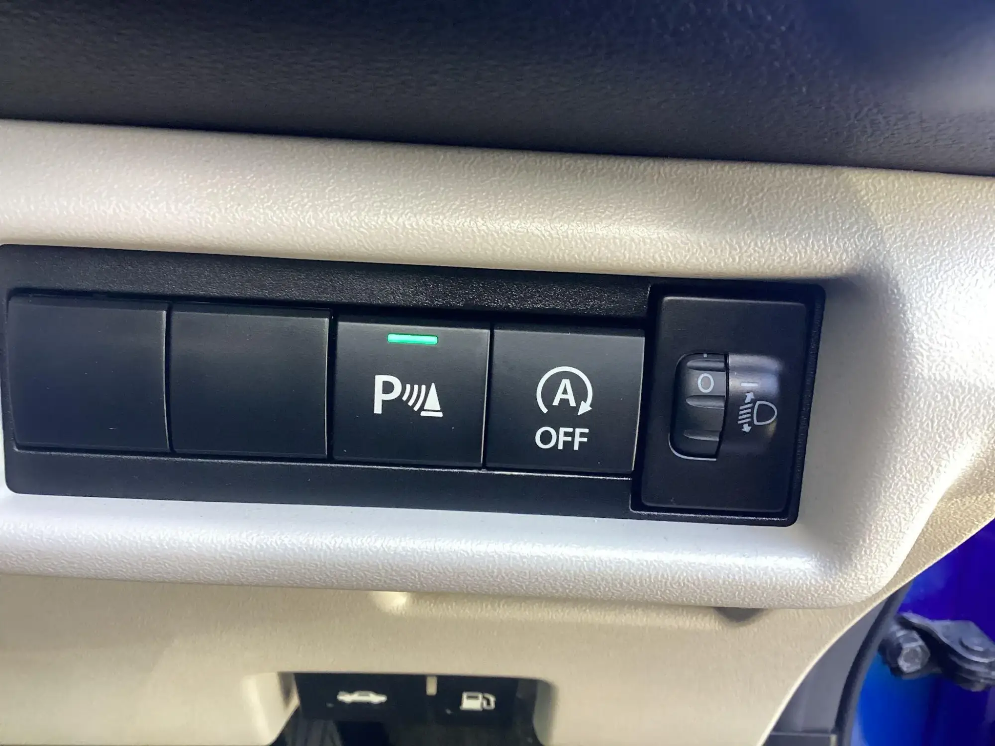 Suzuki Swift Image 11 Suzuki Swift Image 11