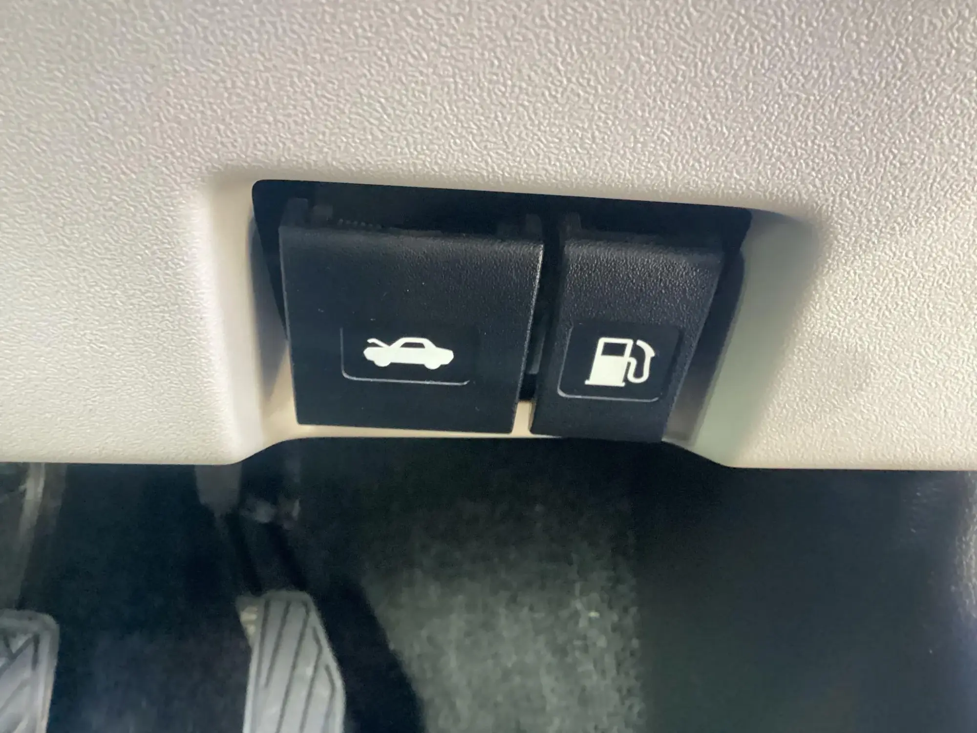 Suzuki Swift Image 12 Suzuki Swift Image 12