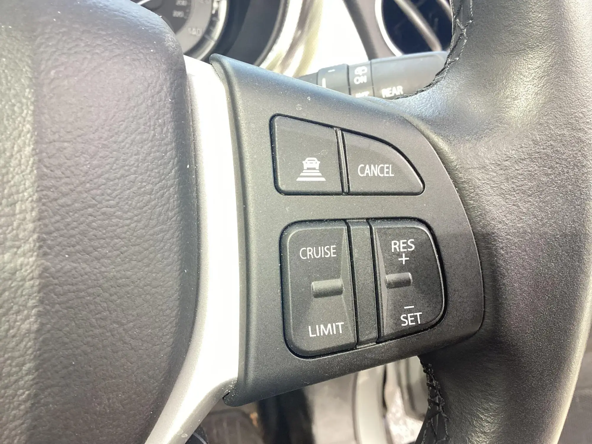 Suzuki Vitara Image 17 Suzuki Vitara Image 17