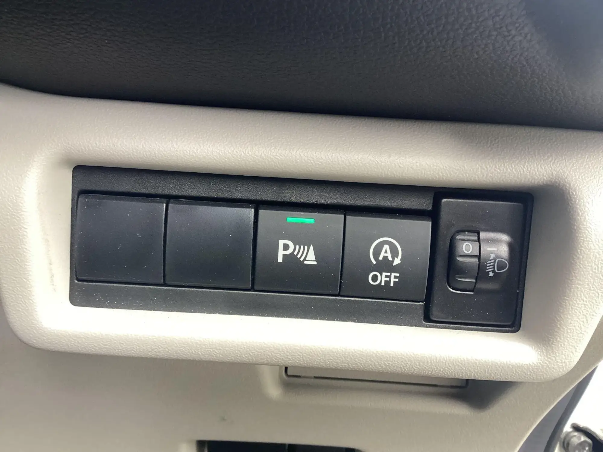 Suzuki Swift Image 12 Suzuki Swift Image 12