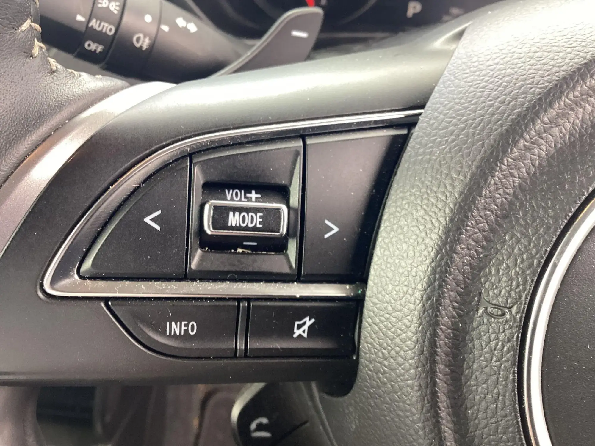 Suzuki Swift Image 17 Suzuki Swift Image 17