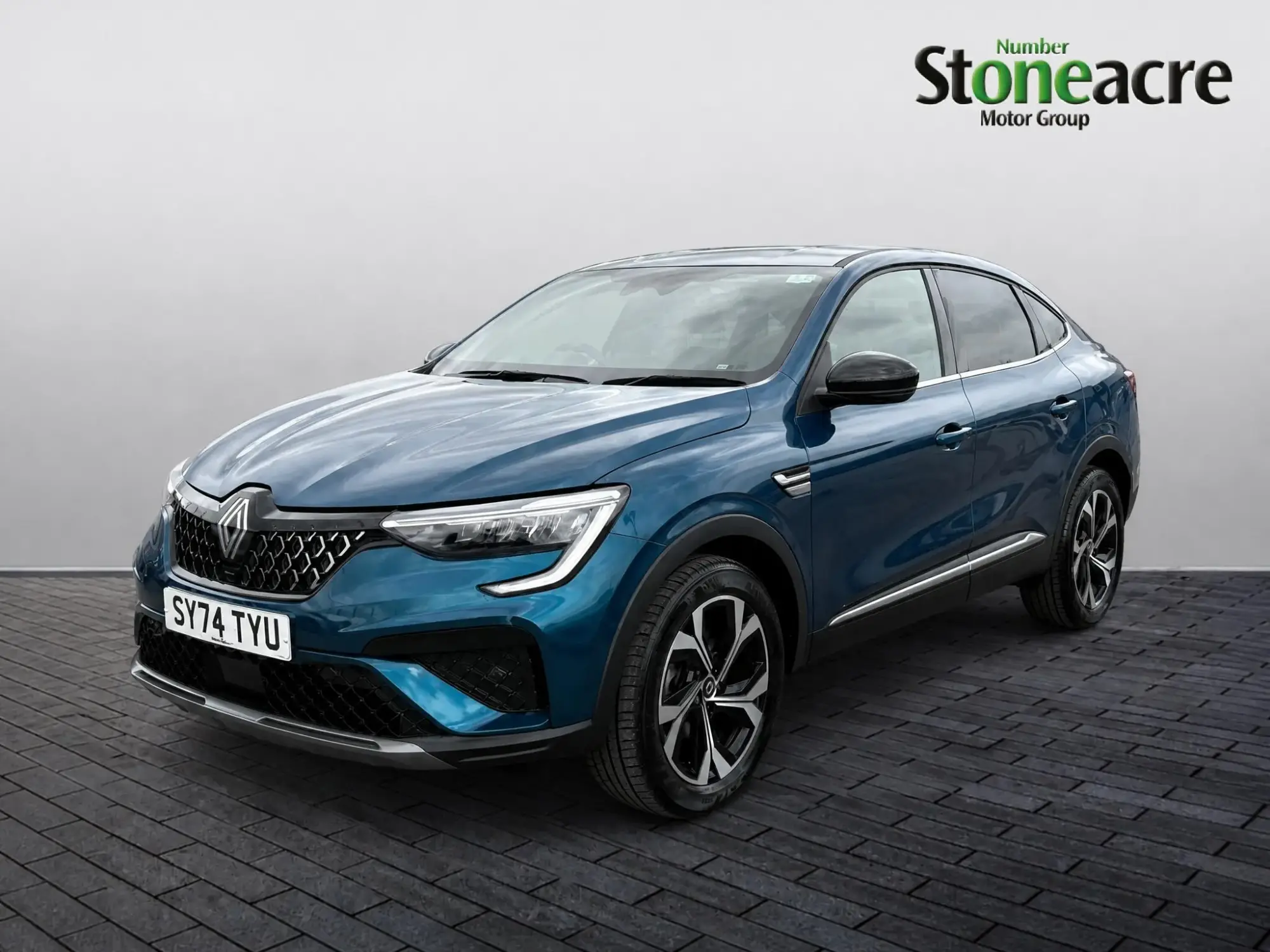 Renault Arkana E-Tech 1.6 E-Tech full hybrid 145 Techno 5dr Auto SY74TYU Image 3 Renault Arkana E-Tech 1.6 E-Tech full hybrid 145 Techno 5dr Auto SY74TYU Image 3