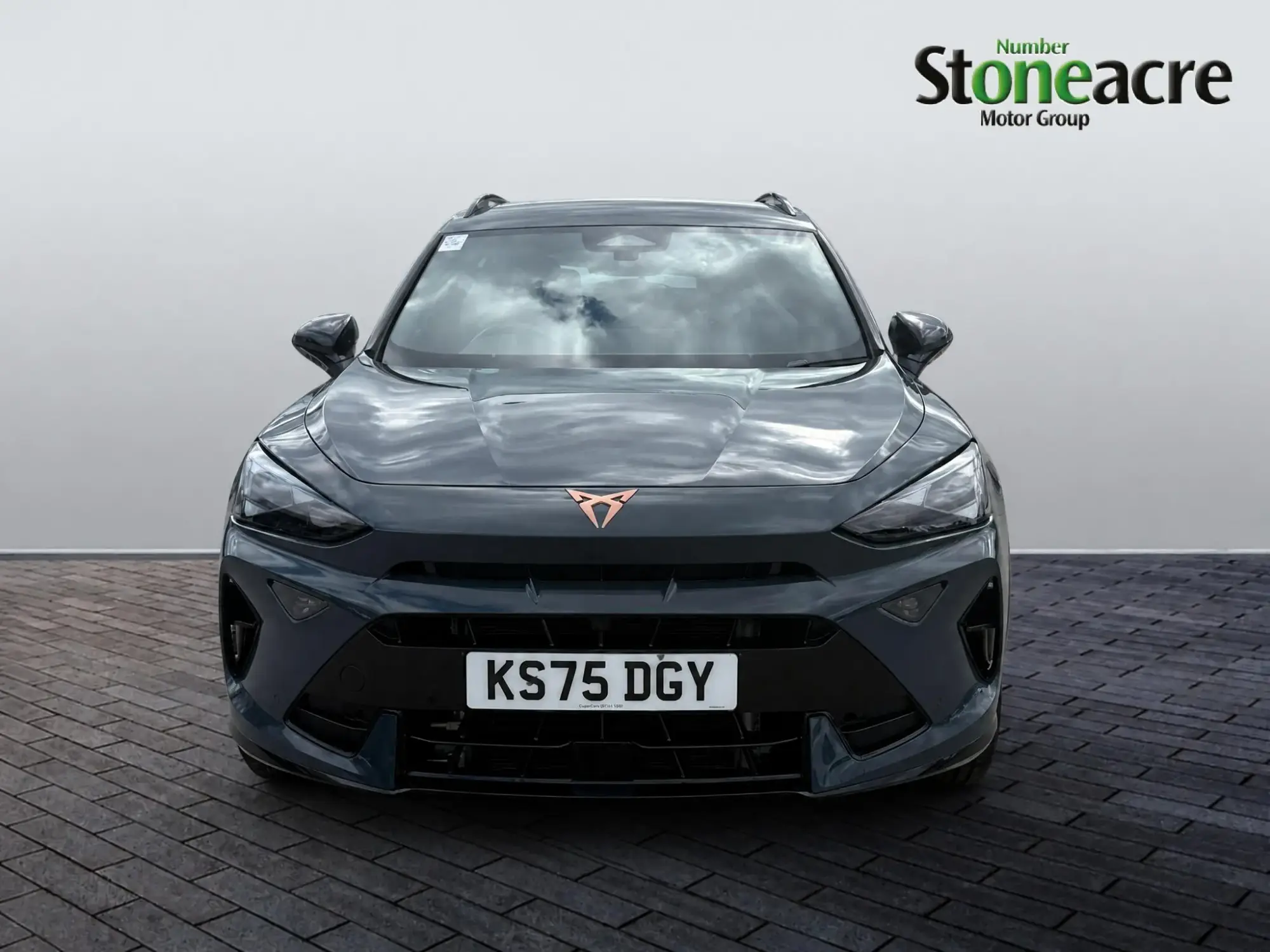 CUPRA Formentor 1.5 eTSI EVO V2 DSG Euro 6 (s/s) 5dr KS75DGY Image 2