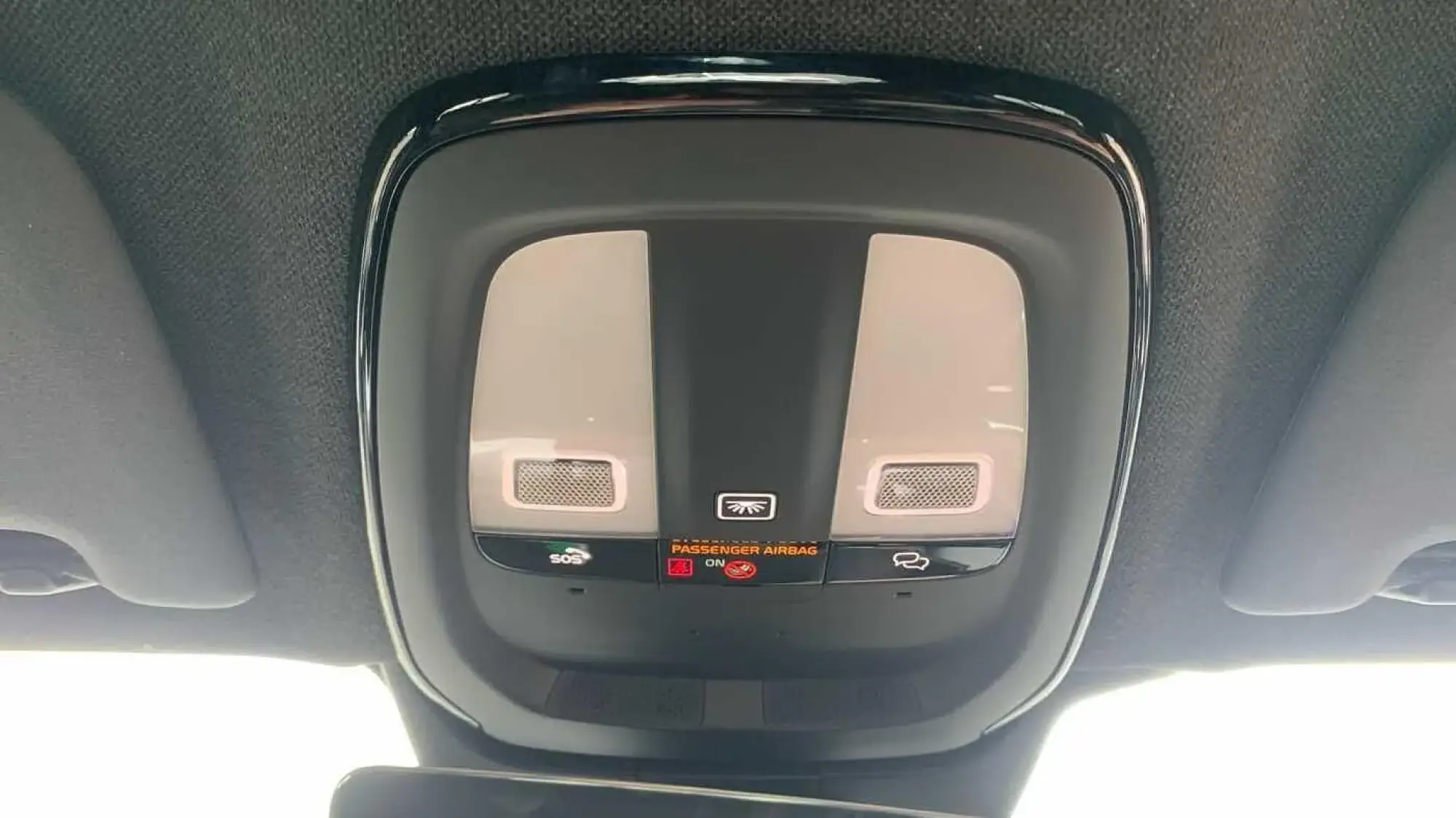 Volvo XC40 Image 28 Volvo XC40 Image 28