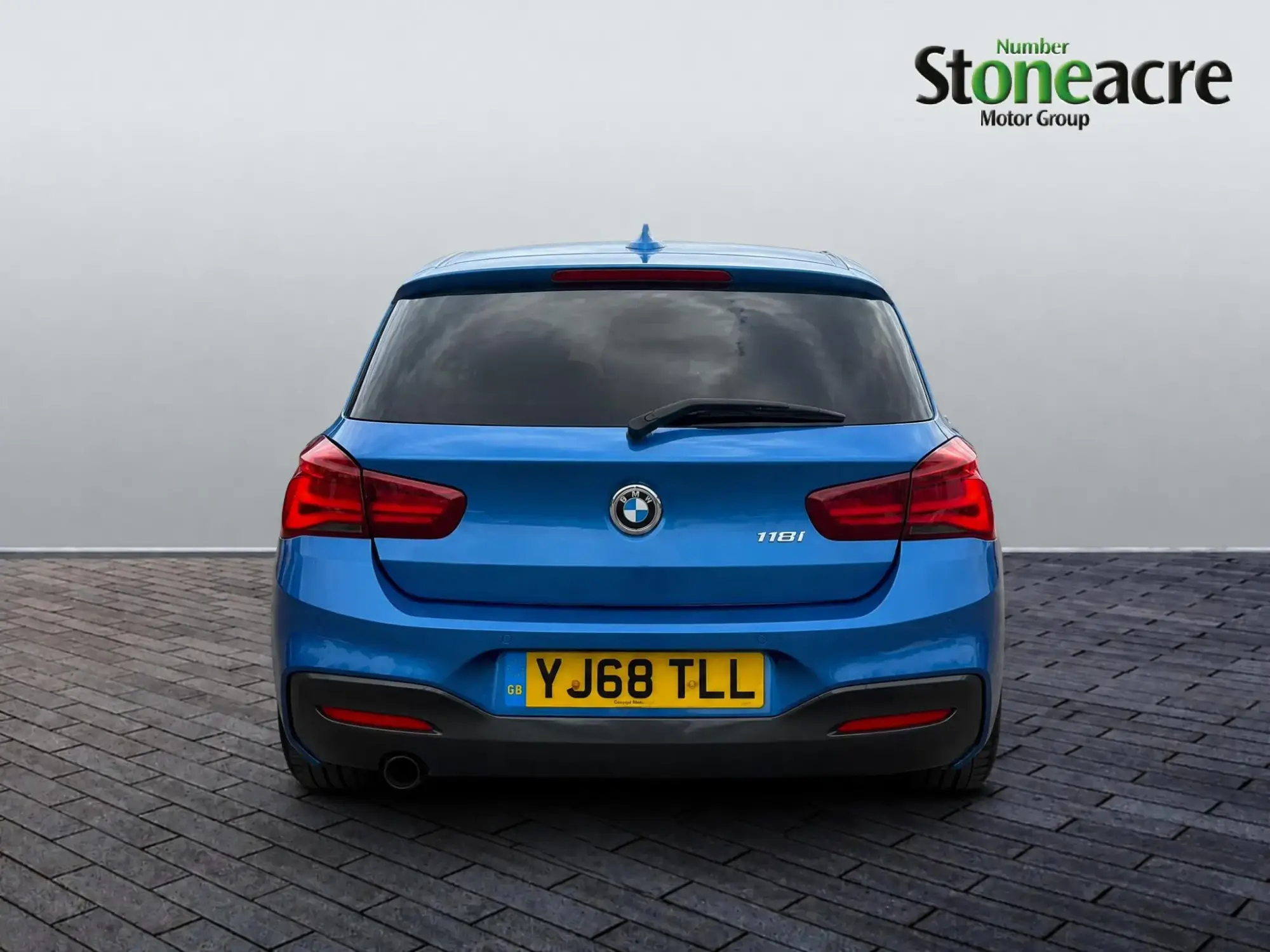 BMW 1 Series Image 4 BMW 1 Series Image 4