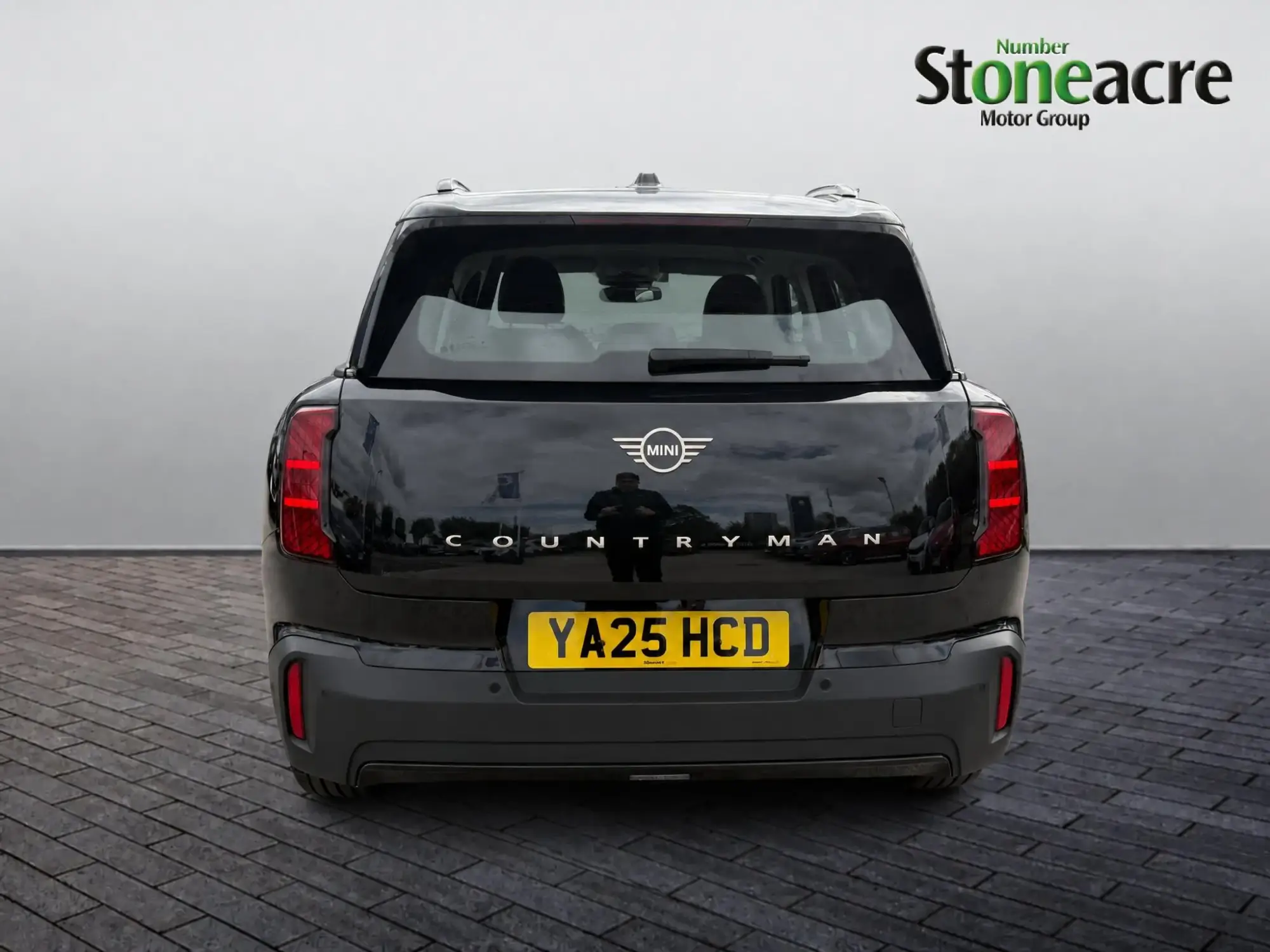 MINI Countryman 1.5C MHEV Classic Auto Euro 6 (s/s) 5dr YA25HCD Image 2 MINI Countryman 1.5C MHEV Classic Auto Euro 6 (s/s) 5dr YA25HCD Image 2
