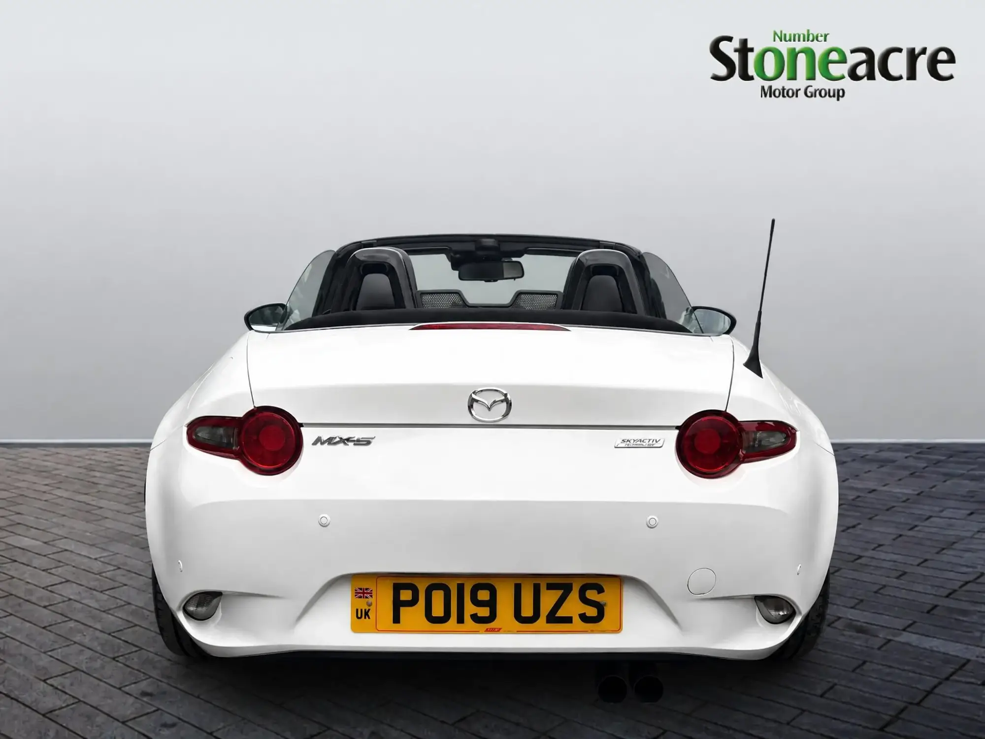 Mazda MX-5 Image 4 Mazda MX-5 Image 4