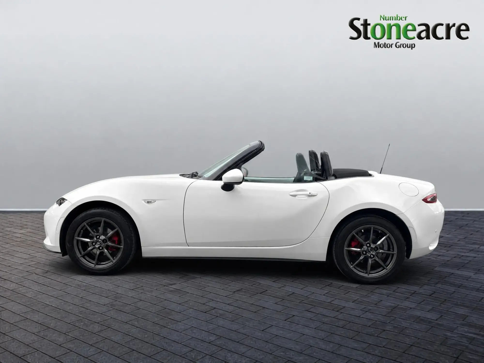 Mazda MX-5 Image 6 Mazda MX-5 Image 6