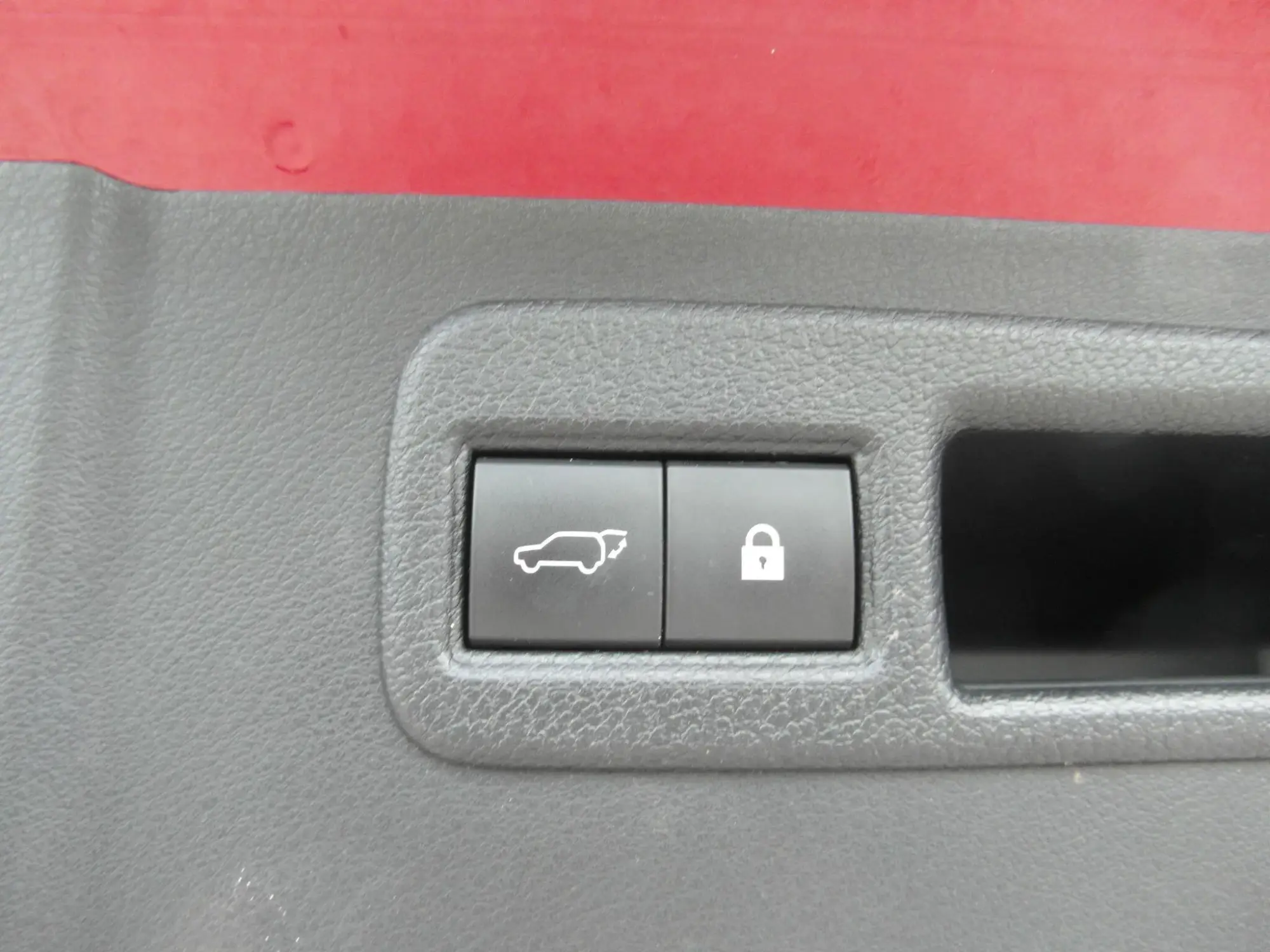 Lexus NX Self-Charging Hybrid Image 12