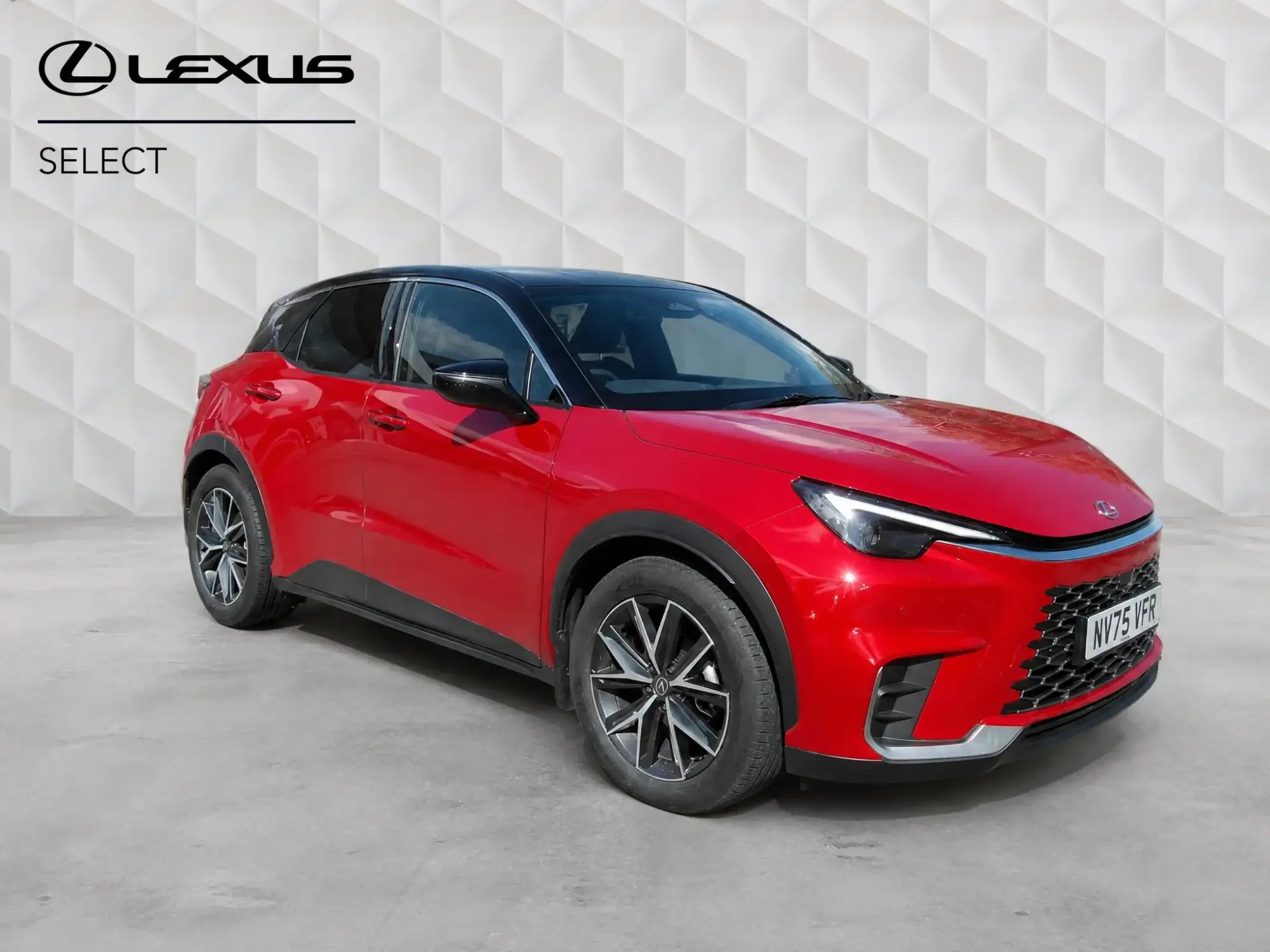 Lexus LBX 1.5 VVT-iE Premium Plus Design E-CVT Euro 6 (s/s) 5dr NV75VFR Image 1 Lexus LBX 1.5 VVT-iE Premium Plus Design E-CVT Euro 6 (s/s) 5dr NV75VFR Image 1
