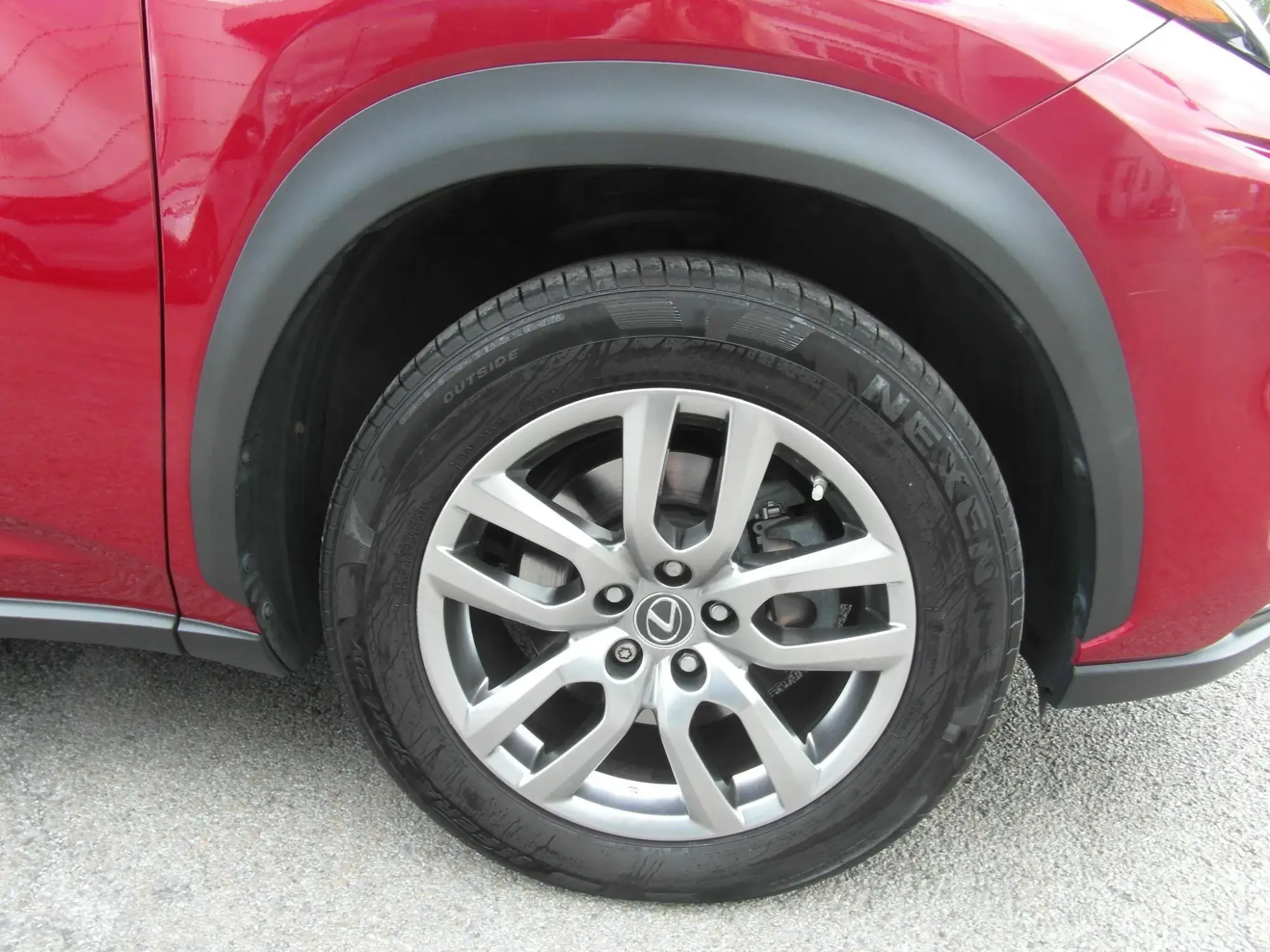 Lexus NX Self-Charging Hybrid Image 26
