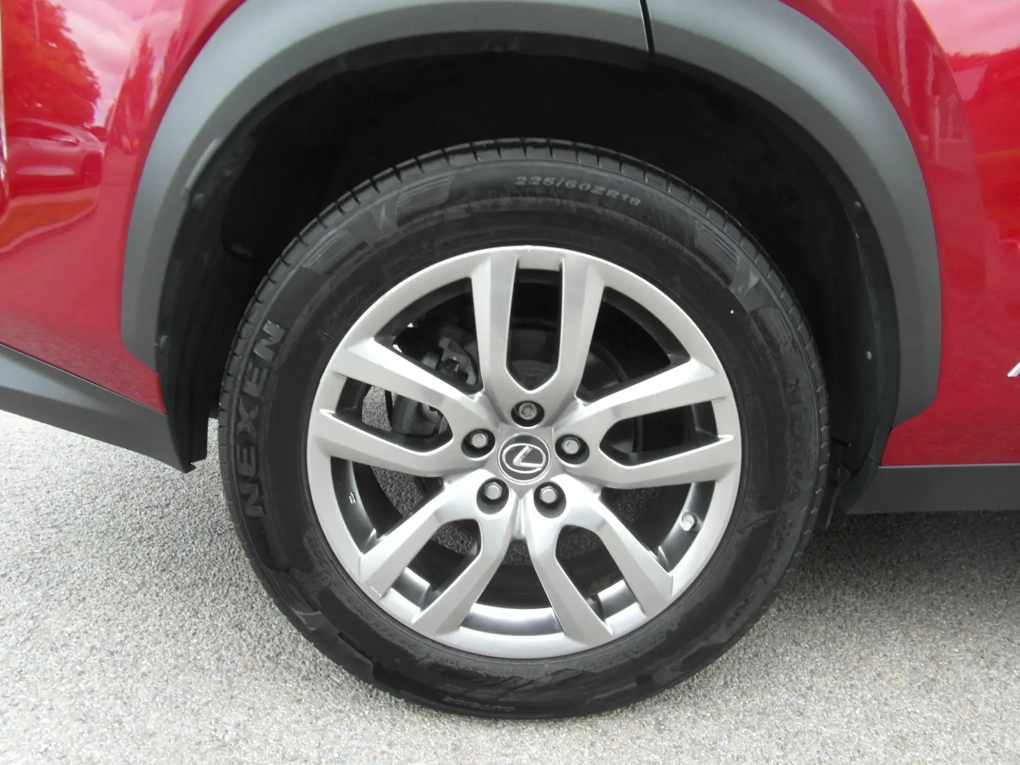 Lexus NX Self-Charging Hybrid Image 27