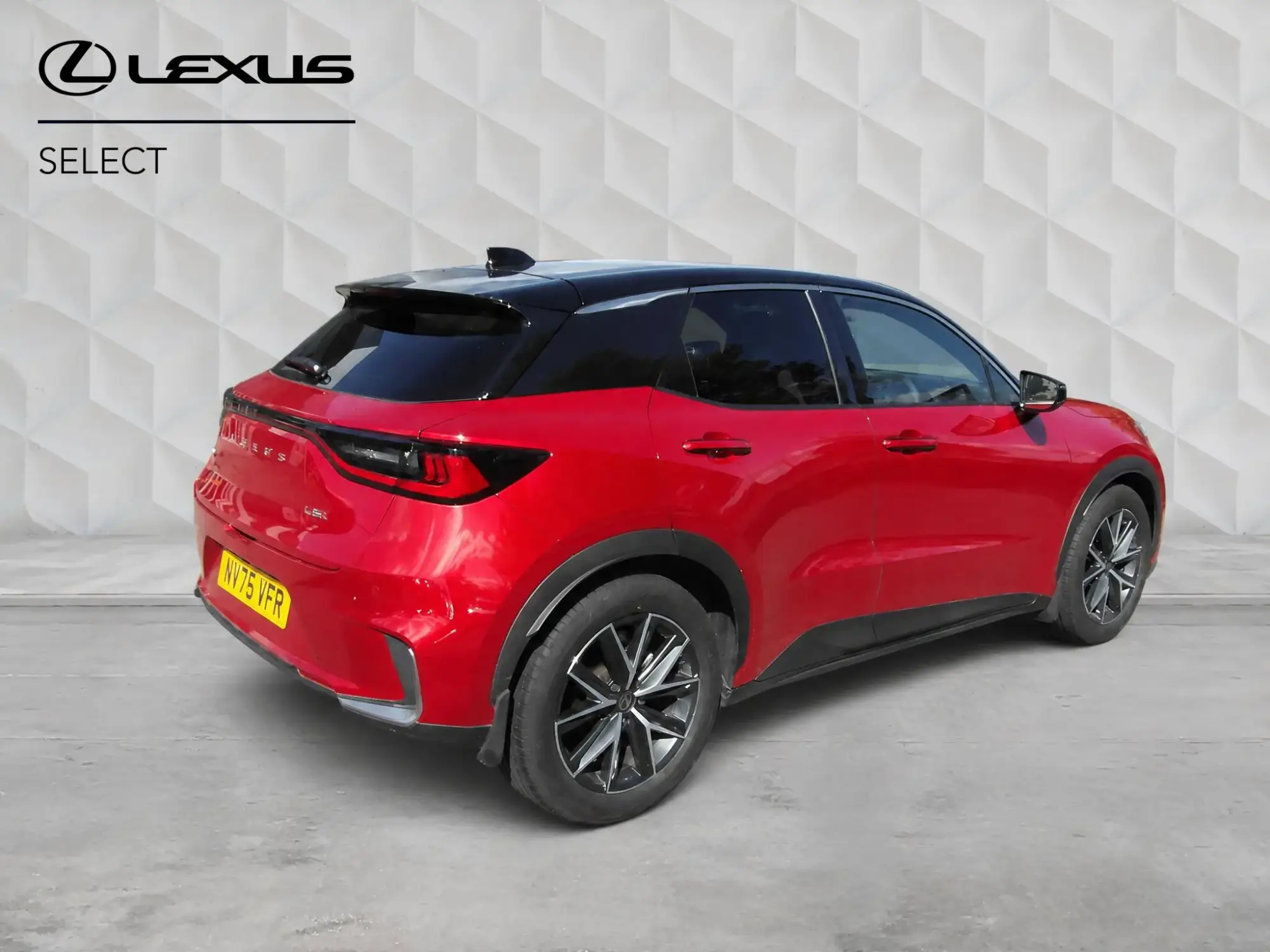 Lexus LBX Image 8